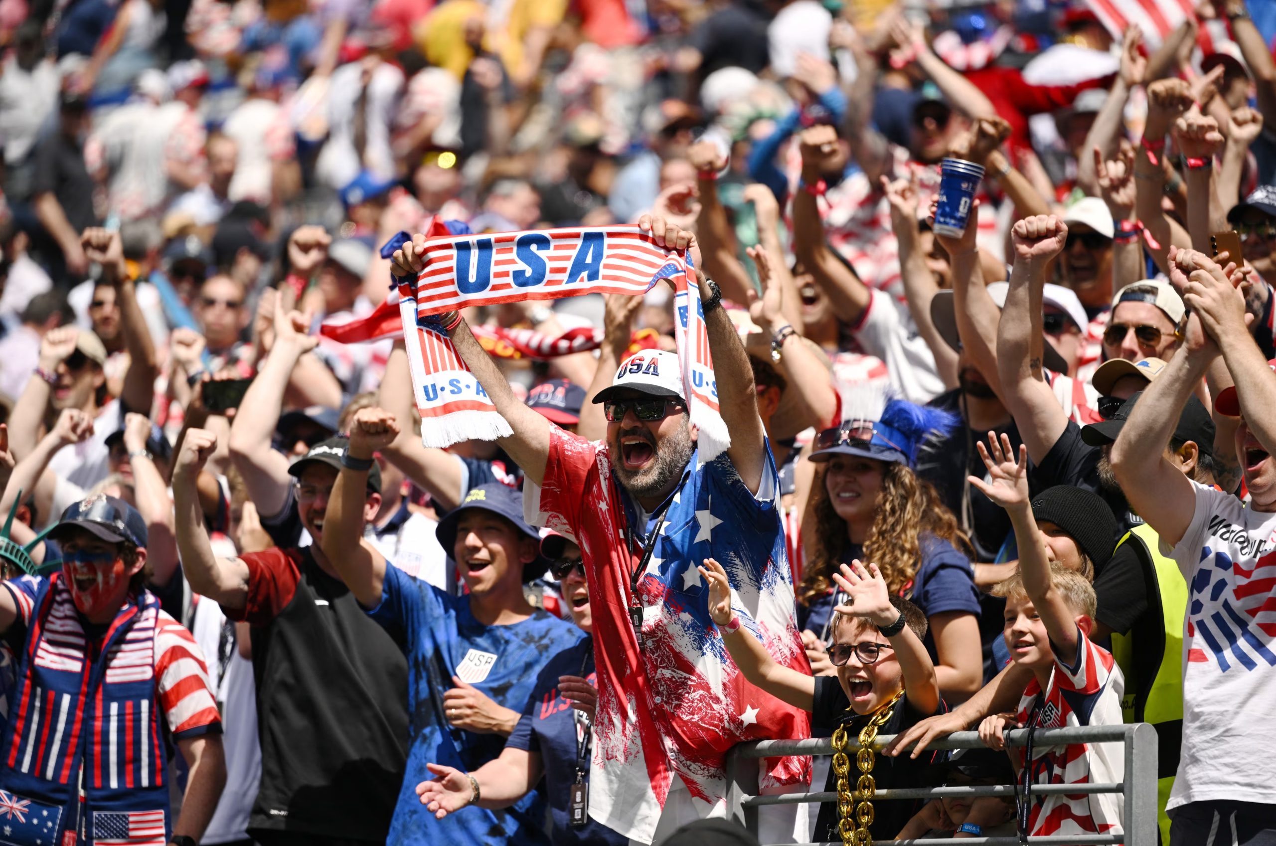 La escena en Lumen Field reunió a 60.000 espectadores, después de que FIFA activara la canción durante el festejo de Estados Unidos (IMAGN IMAGES via Reuters/Troy Wayrynen)