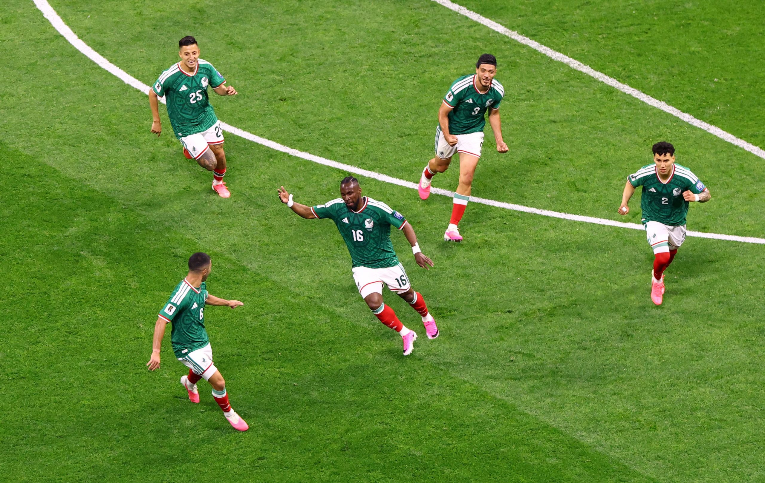 Soccer Football - FIFA World Cup 2026 - Round of 32 - Mexico v Ecuador - Estadio Azteca, Mexico City, Mexico - June 30, 2026 Mexico's Julian Quinones celebrates scoring their first goal with teammates REUTERS/Henry Romero
