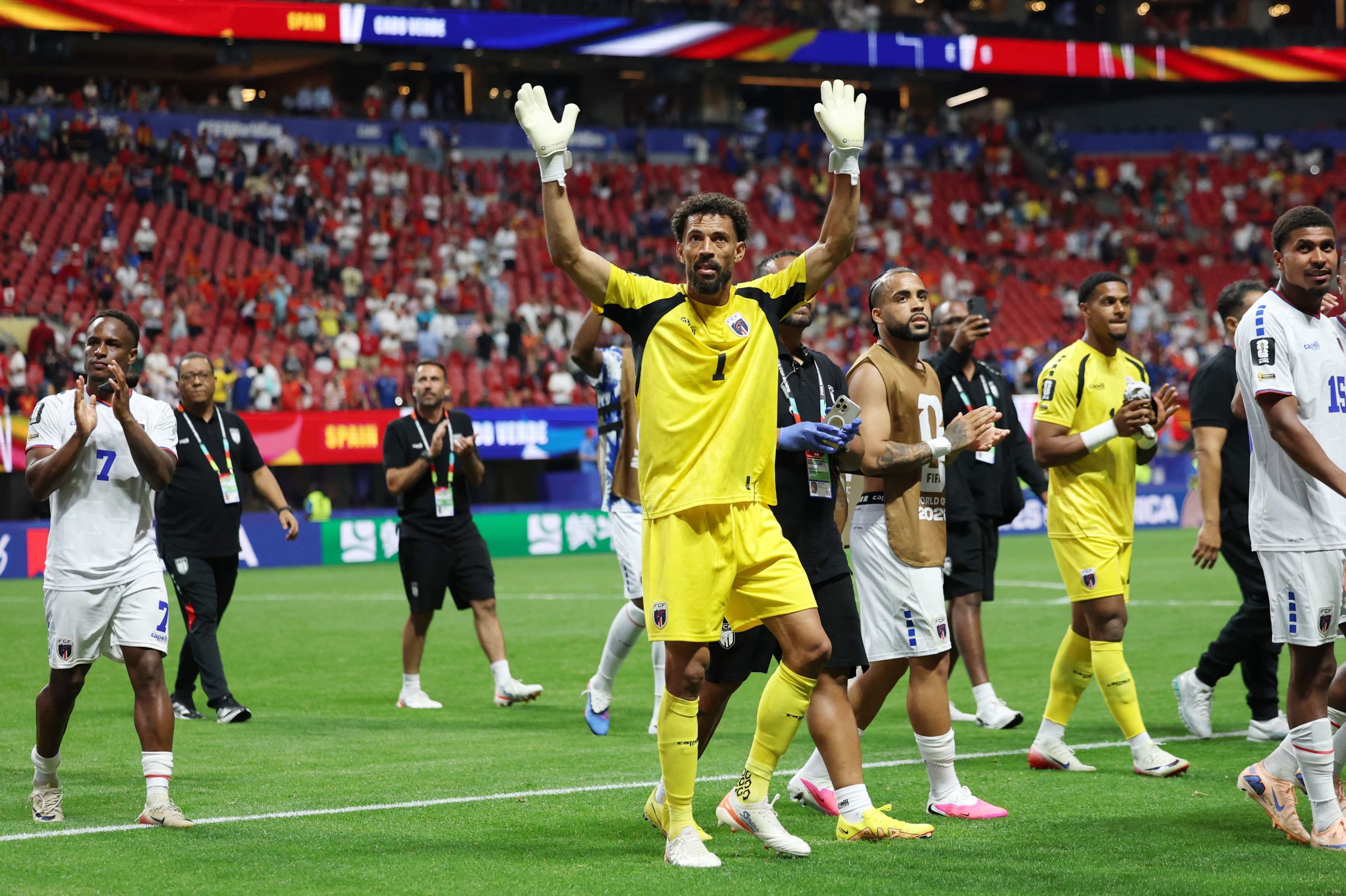 Fútbol - Copa Mundial de la FIFA 2026 - Grupo H - España contra Cabo Verde - Estadio de Atlanta, Atlanta, Georgia, EE. UU. - 15 de junio de 2026 Vozinha, de Cabo Verde, celebra tras el partido REUTERS/Siphiwe Sibeko
