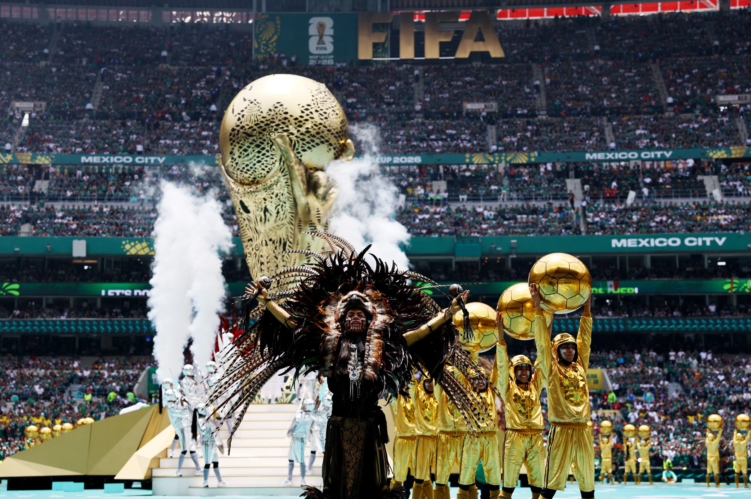 La ceremonia inaugural se realizó antes del partido entre México y Sudáfrica, que abrió la competencia del Mundial 2026 (REUTERS/Kai Pfaffenbach)