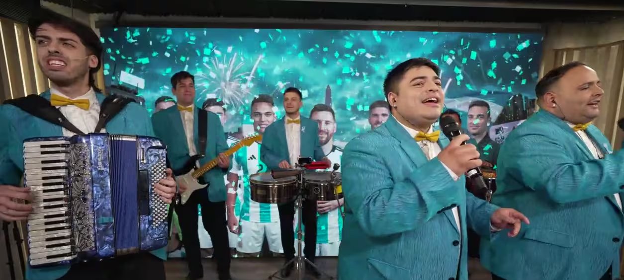 La música de Los Palmeras fortaleció su vínculo con la Selección y el fútbol argentino en celebraciones, vestuarios y encuentros con Messi (Infobae en Vivo)