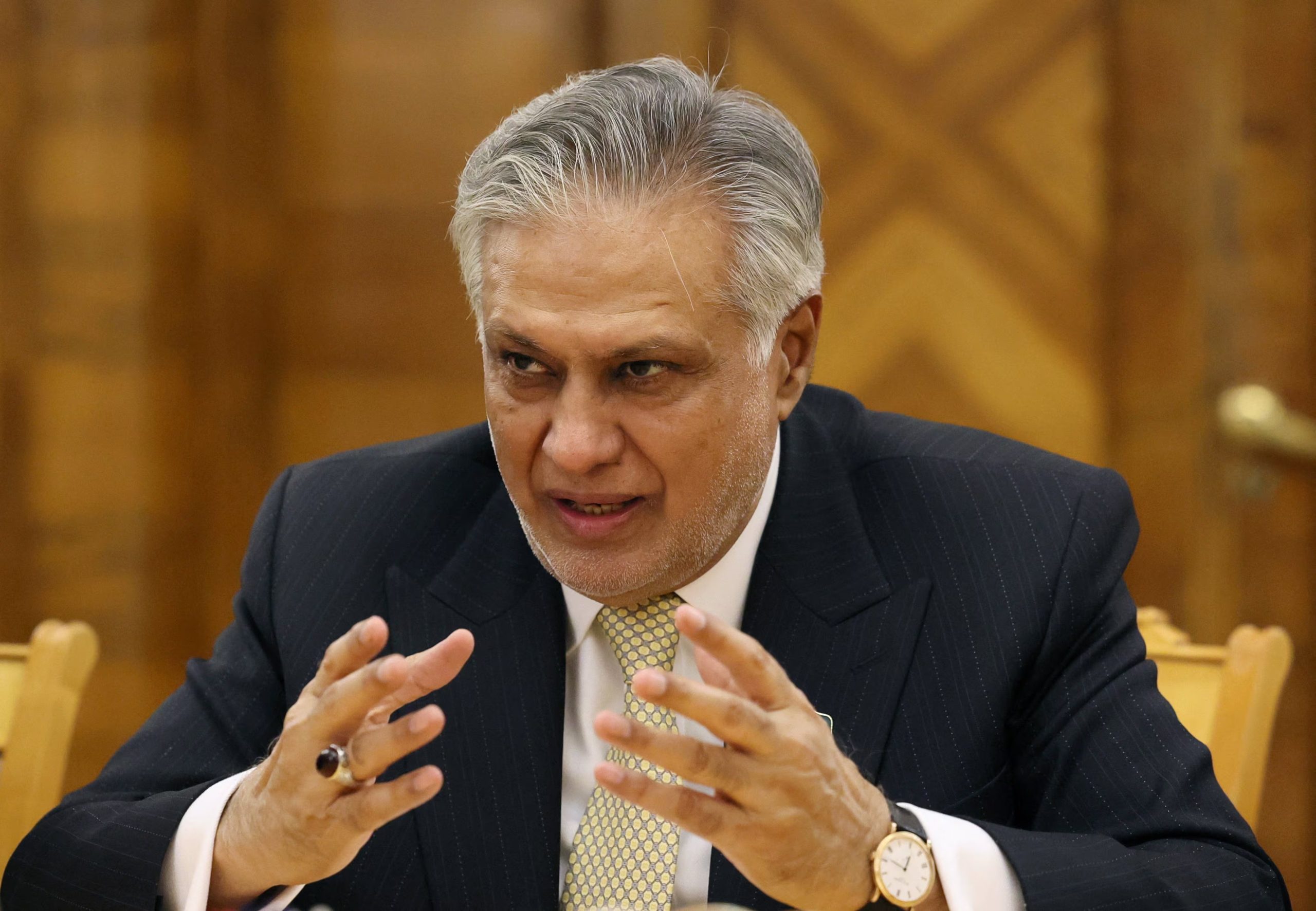 El ministro de Asuntos Exteriores pakistaní, Ishaq Dar (REUTERS)