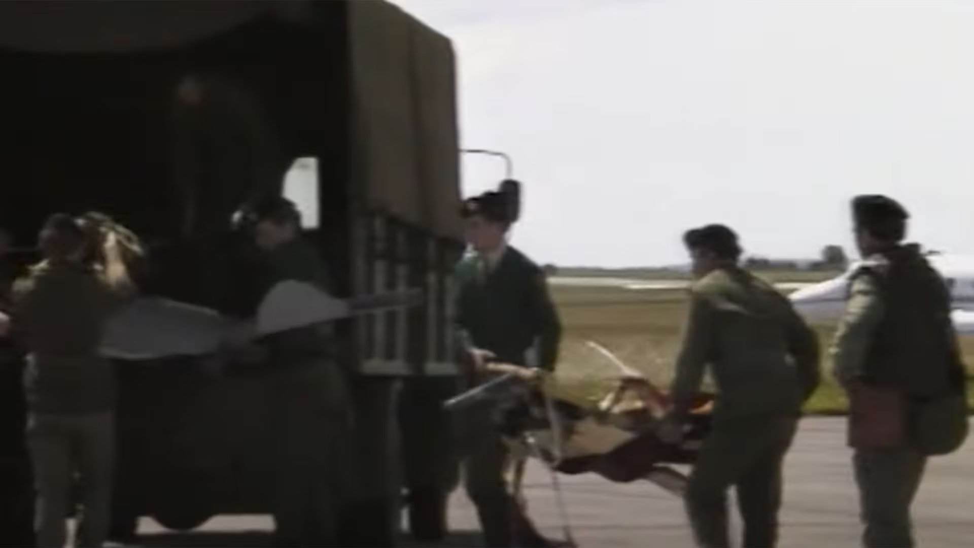 El comunicado oficial, después del análisis de la caja negra, afirmaba que la caída del vuelo de la compañía Air India se había debido a un acto terrorista