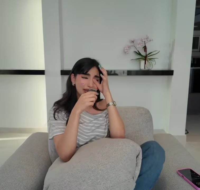 Steff Loaiza, a través de sus redes sociales, acusó a Juan de Dios Pantoja de manipular a Kimberly y de condicionar el acceso de los abuelos a sus nietos. 
(RS)