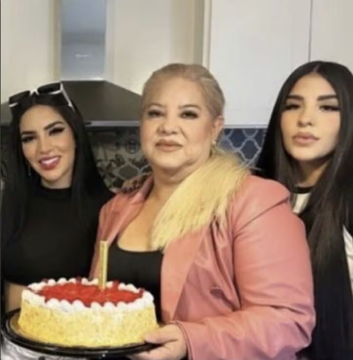 Usuarios recuerdan publicaciones y videos donde Mary Martínez aparecía junto a sus hijas en momentos personales y profesionales compartidos con millones de seguidores. 