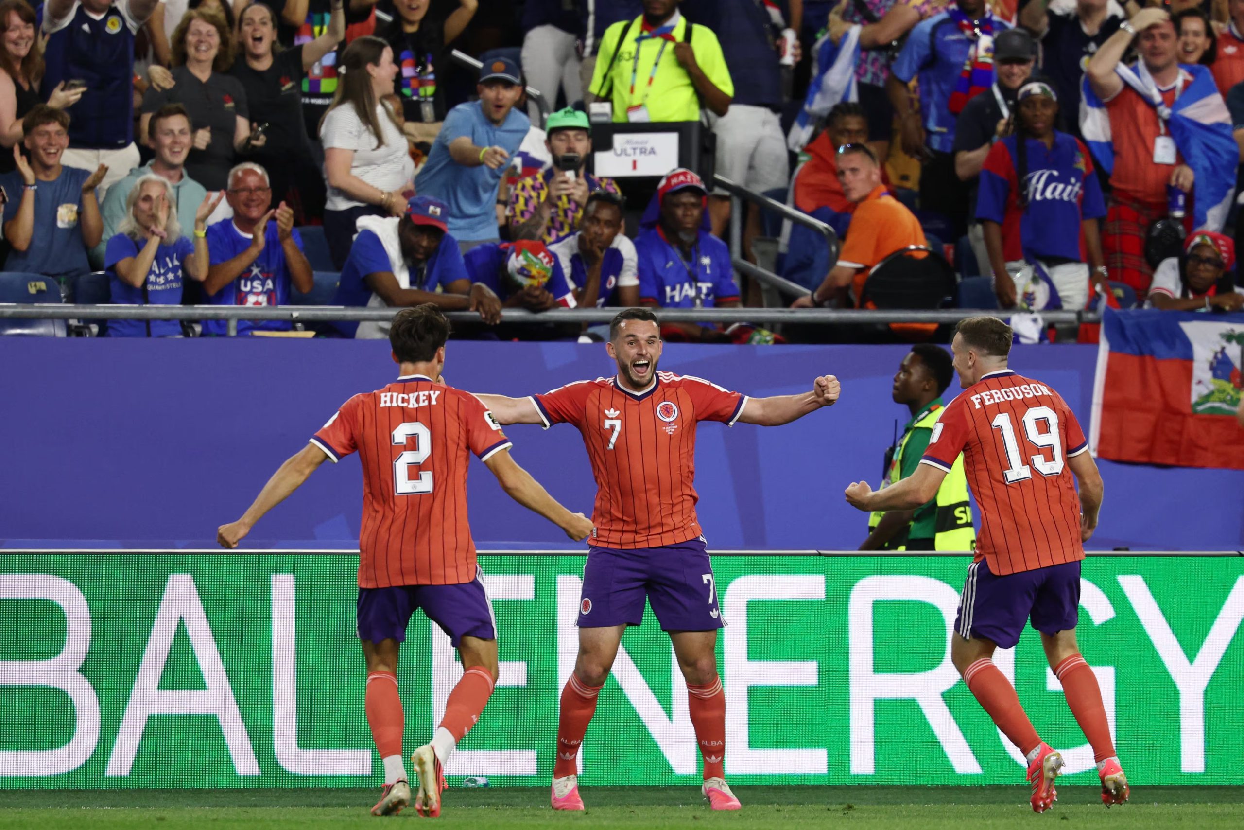 Escocia lidera el Grupo C con tres puntos tras vencer 1-0 a Haití, mientras Marruecos llega con un punto después del 1-1 ante Brasil - crédito Franck Fife/AFP
