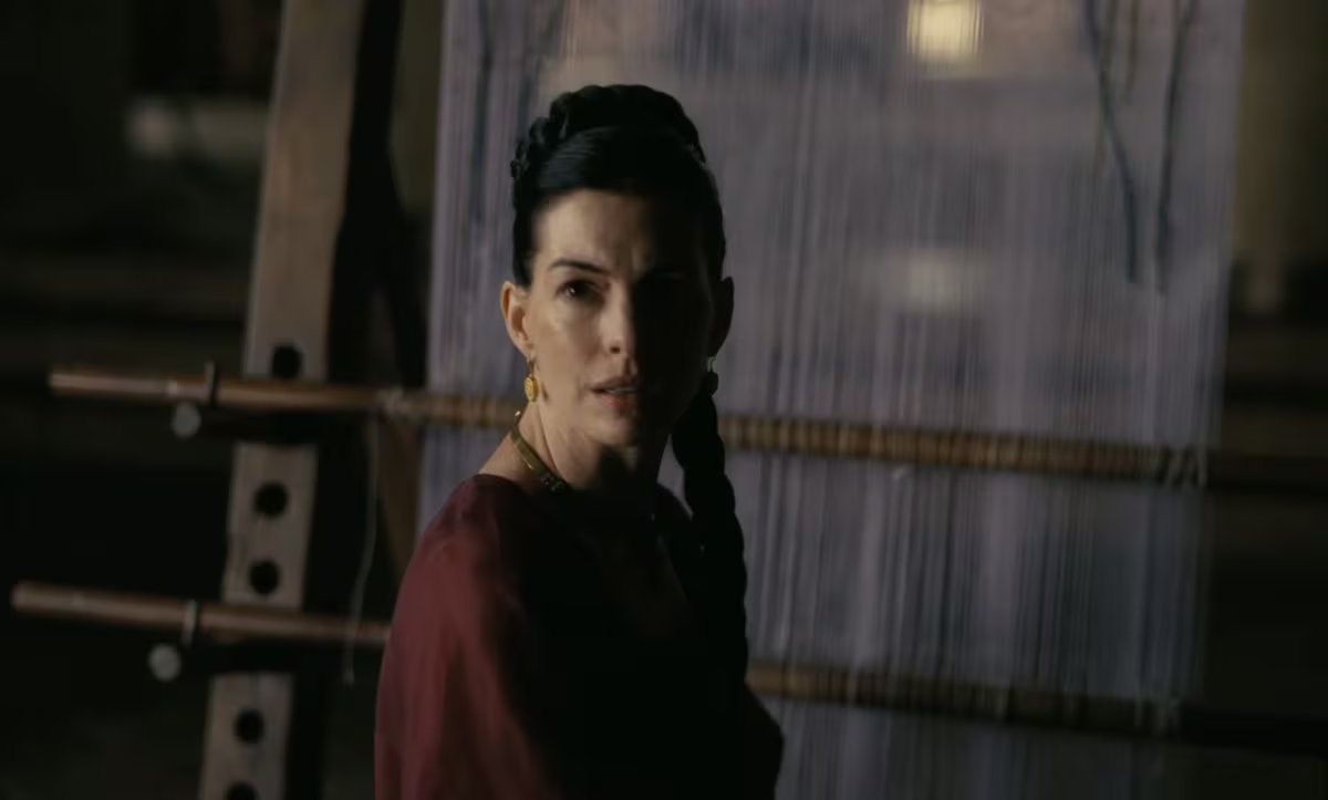 Anne Hathaway encarna a Penelope en 'La Odisea' (Universal Pictures)