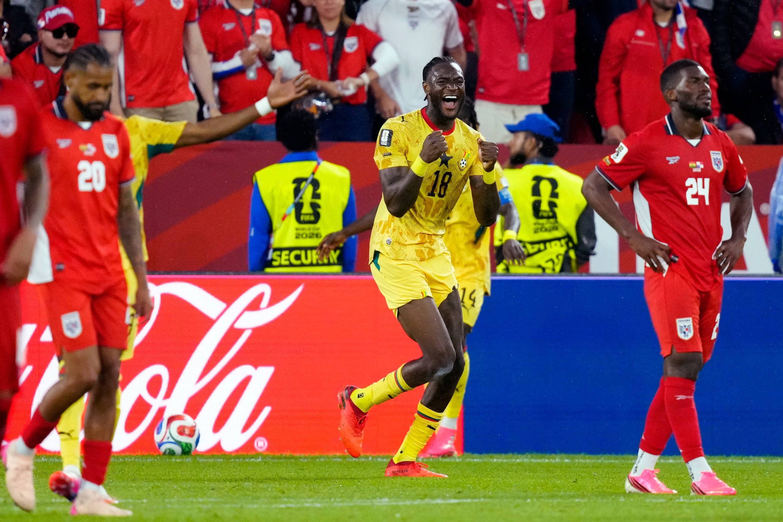 La Selección canalera intensifica el trabajo tras la derrota en los últimos minutos ante Ghana.(Frank Gunn/The Canadian Press via AP)