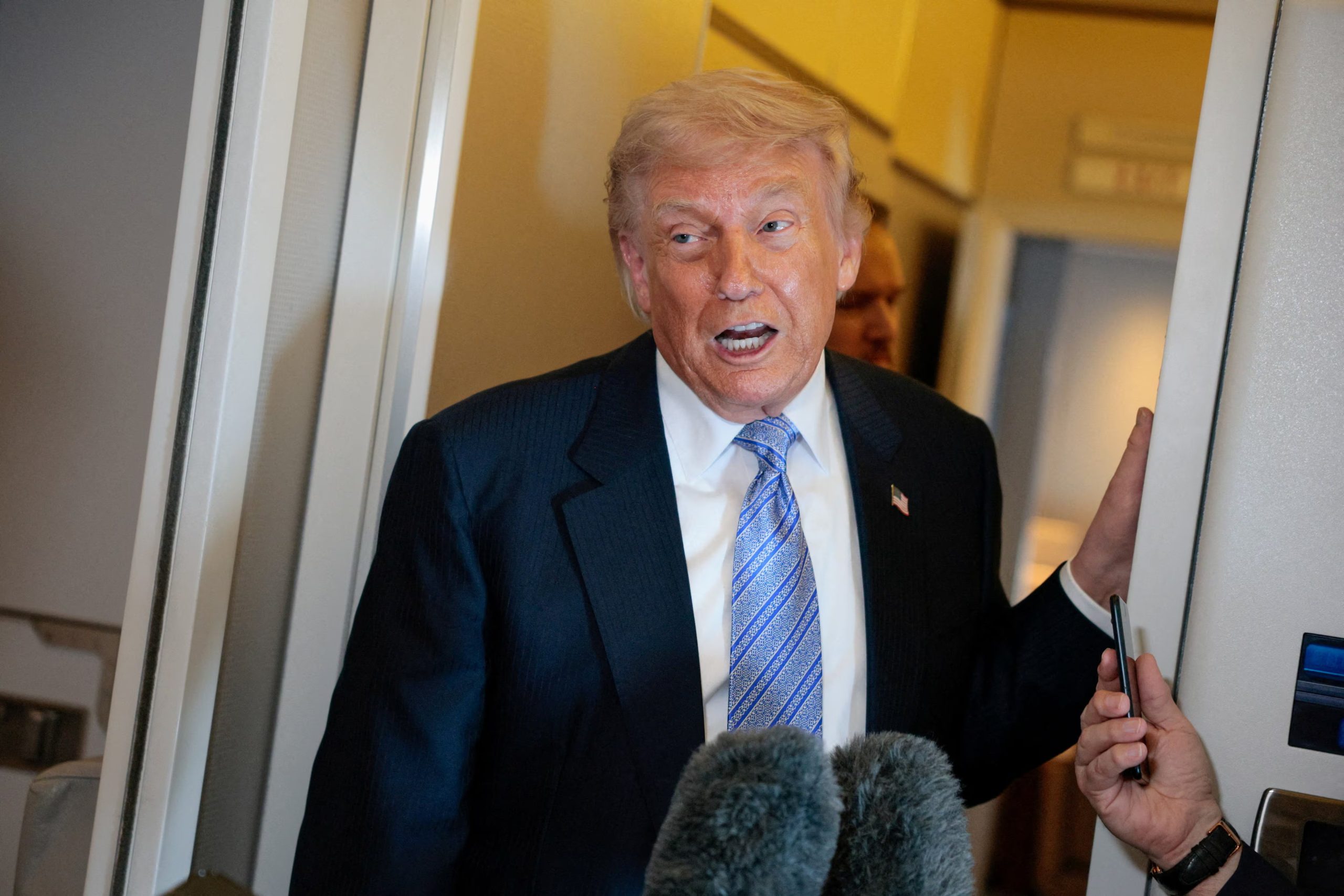 Trump reiteró que sus prioridades son impedir que Irán obtenga armas nucleares y garantizar la reapertura del estrecho de Ormuz (REUTERS)