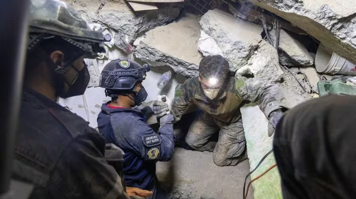 Las dos fuertes sacudidas sorprendieron a miles de familias y provocaron daños graves en el norte del país (U.S. Southern Command)