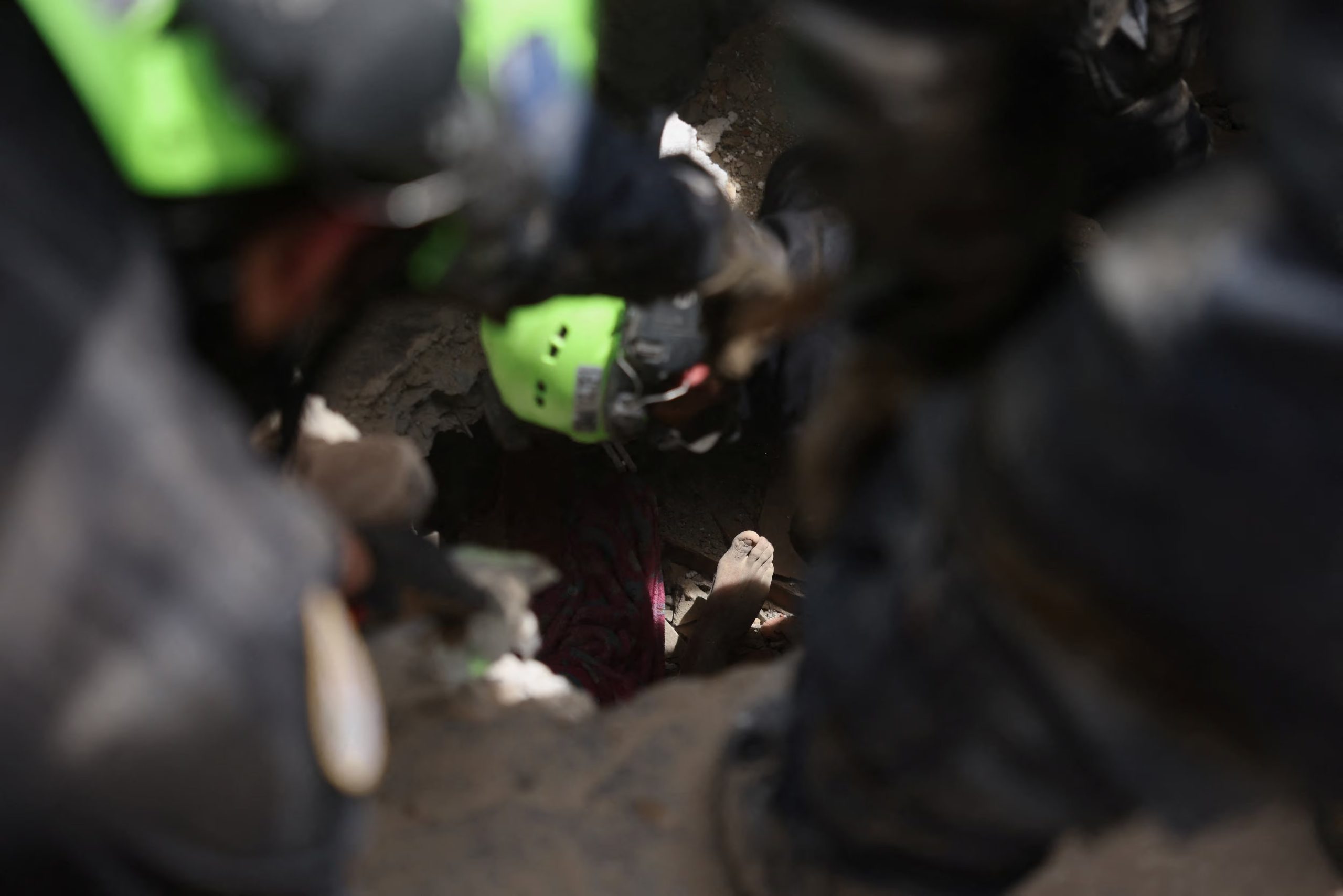 El número de fallecidos y desplazados aumenta, mientras se multiplican las solicitudes de ayuda urgente para la población damnificada (REUTERS/Leonardo Fernandez Viloria)
