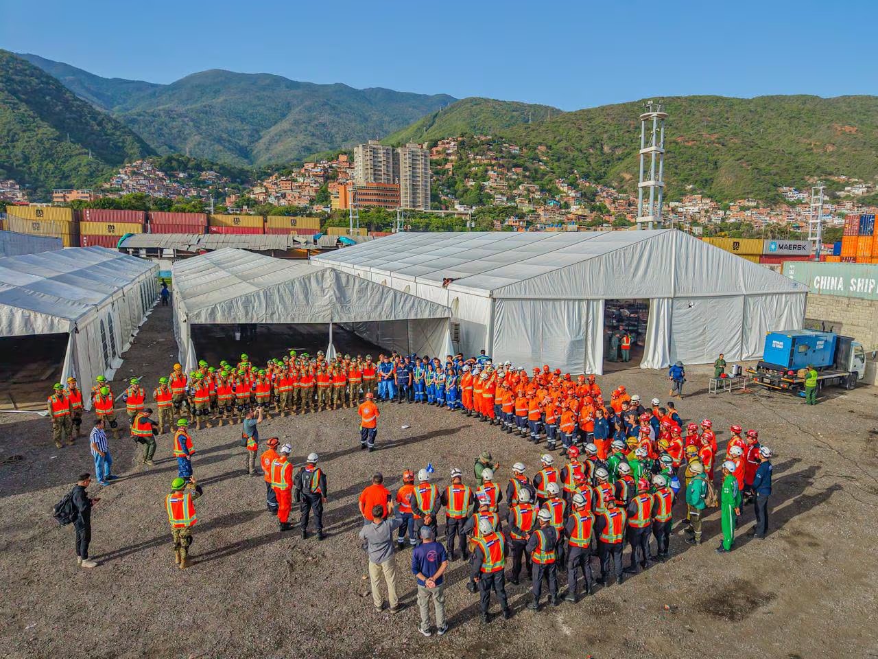 El Salvador envía ayuda humanitaria a Venezuela para colaborar ante la tragedia de terremotos. (Infobae Centroamérica/Cortesía Cortesía Secretaría de Prensa de la Presidencia)