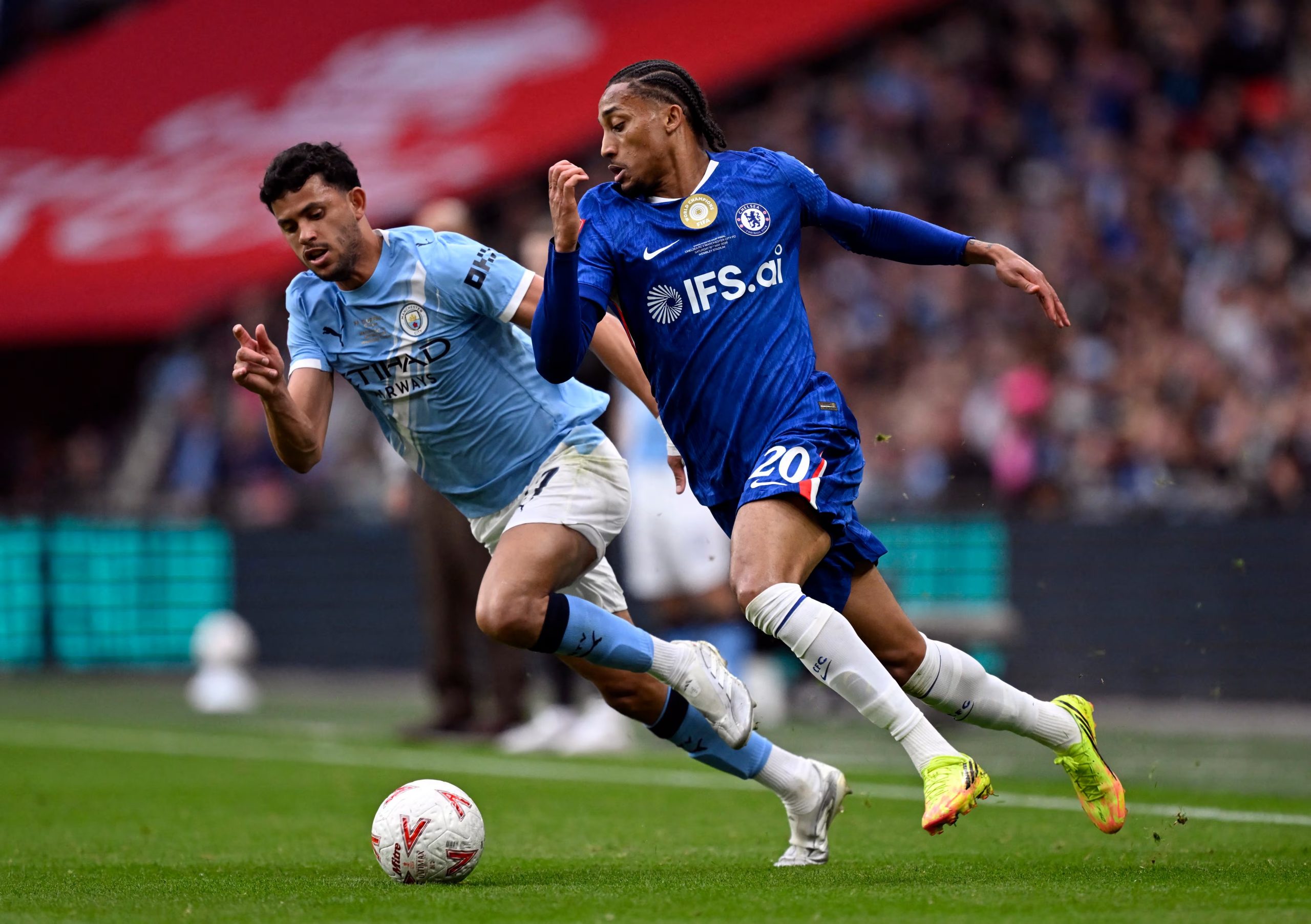 Matheus Nunes se ganó un puesto en la lista final del Mundial 2026, tras su buena temporada con el Manchestert City-crédito Tony O Brien/REUTERS