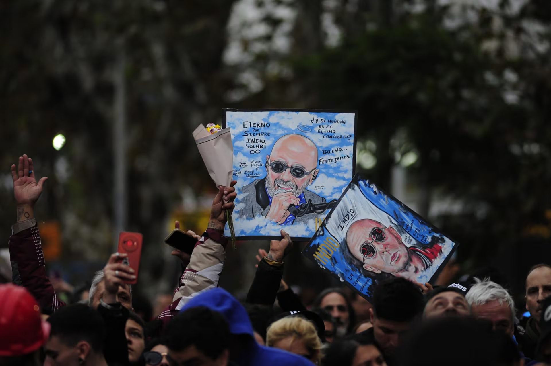El Indio Solari, fundador de Patricio Rey y sus Redonditos de Ricota y de Los Fundamentalistas del Aire Acondicionado, murió el viernes a los 77 años