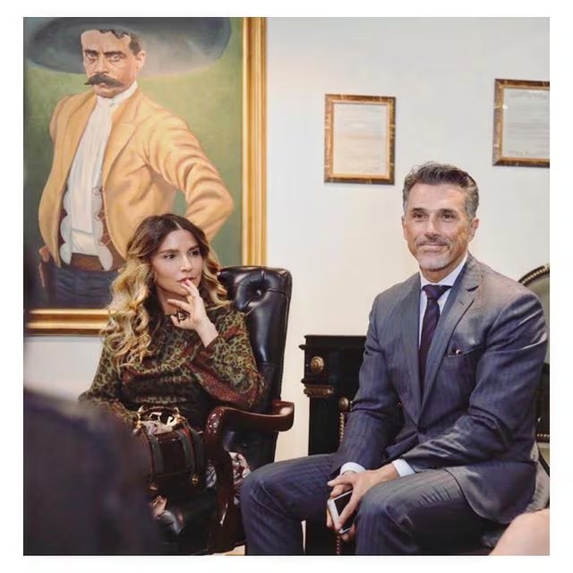 Issabela Camil habla en el programa de Maxine Woodside sobre la renuncia de Sergio Mayer a Morena y el impacto de la polémica en su familia. - (Instagram/@issabelacamil)