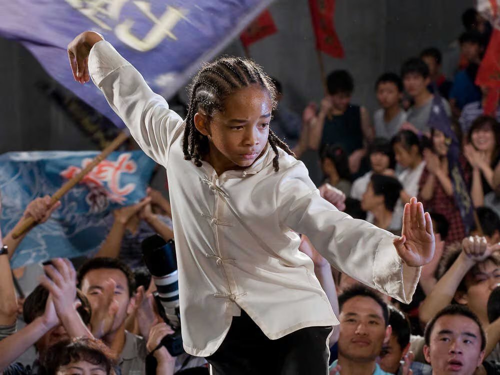 La meditación, la cultura californiana y referencias de la cultura popular como Crepúsculo y Stranger Things influyeron en la visión creativa de Jaden Smith (Escena de