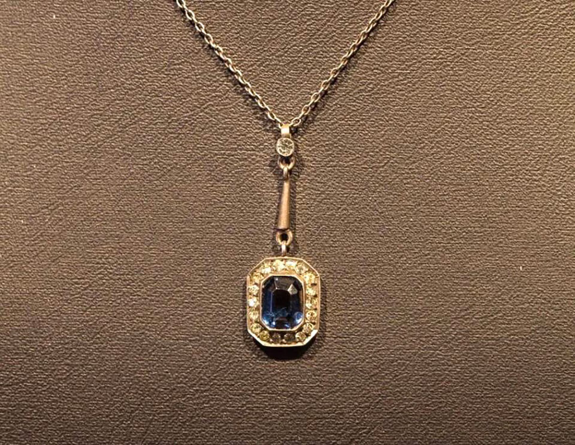 La joya sirvió como inspiración y casas de piedras preciosas realizaron productos asociados al Corazón del Océano del Titanic (Titanic The Exhibition)