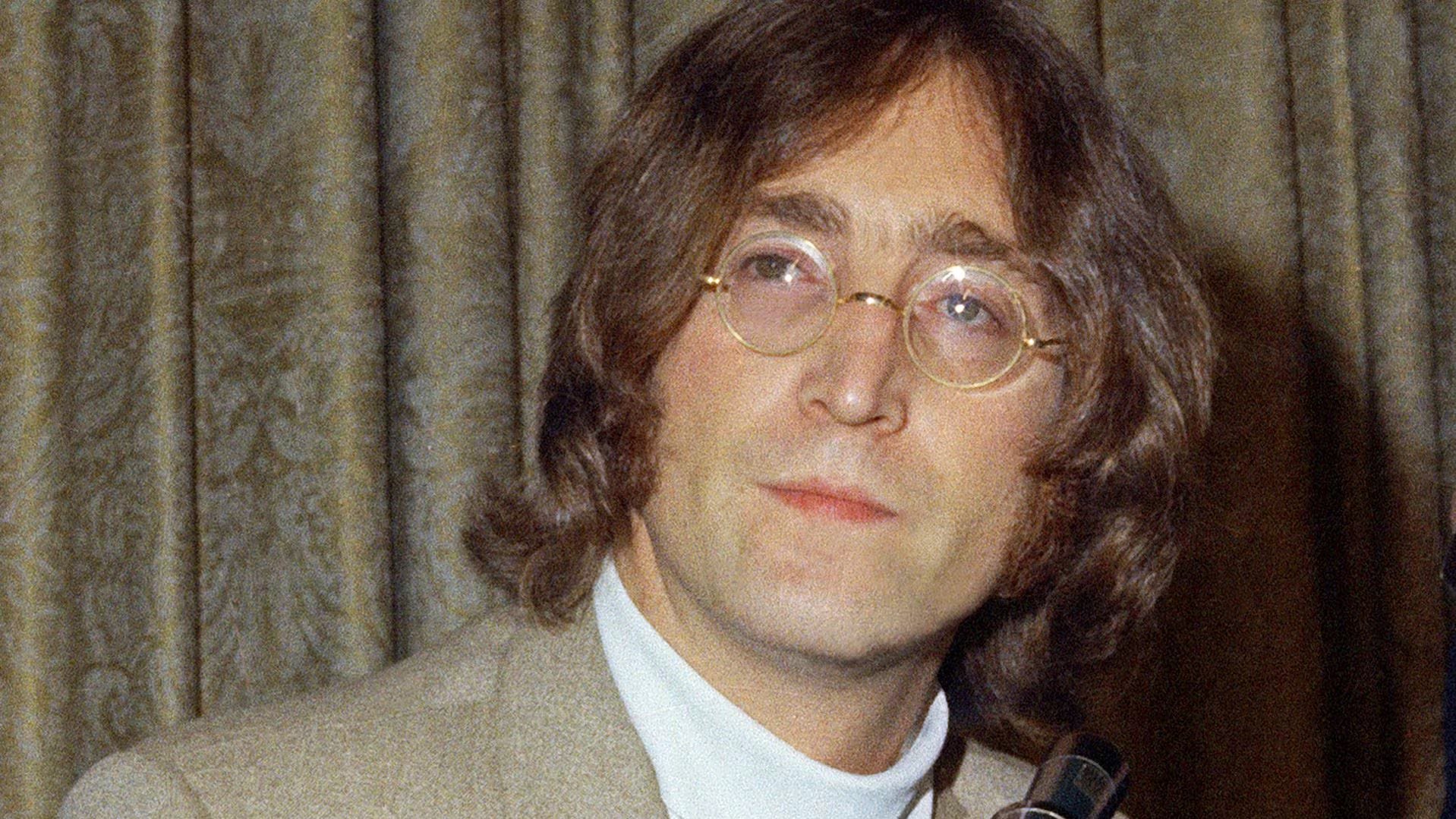 Lejos de la ironía que solía acompañarlo, el músico dejó al descubierto una sensibilidad poco habitual en las grandes estrellas (Foto AP)