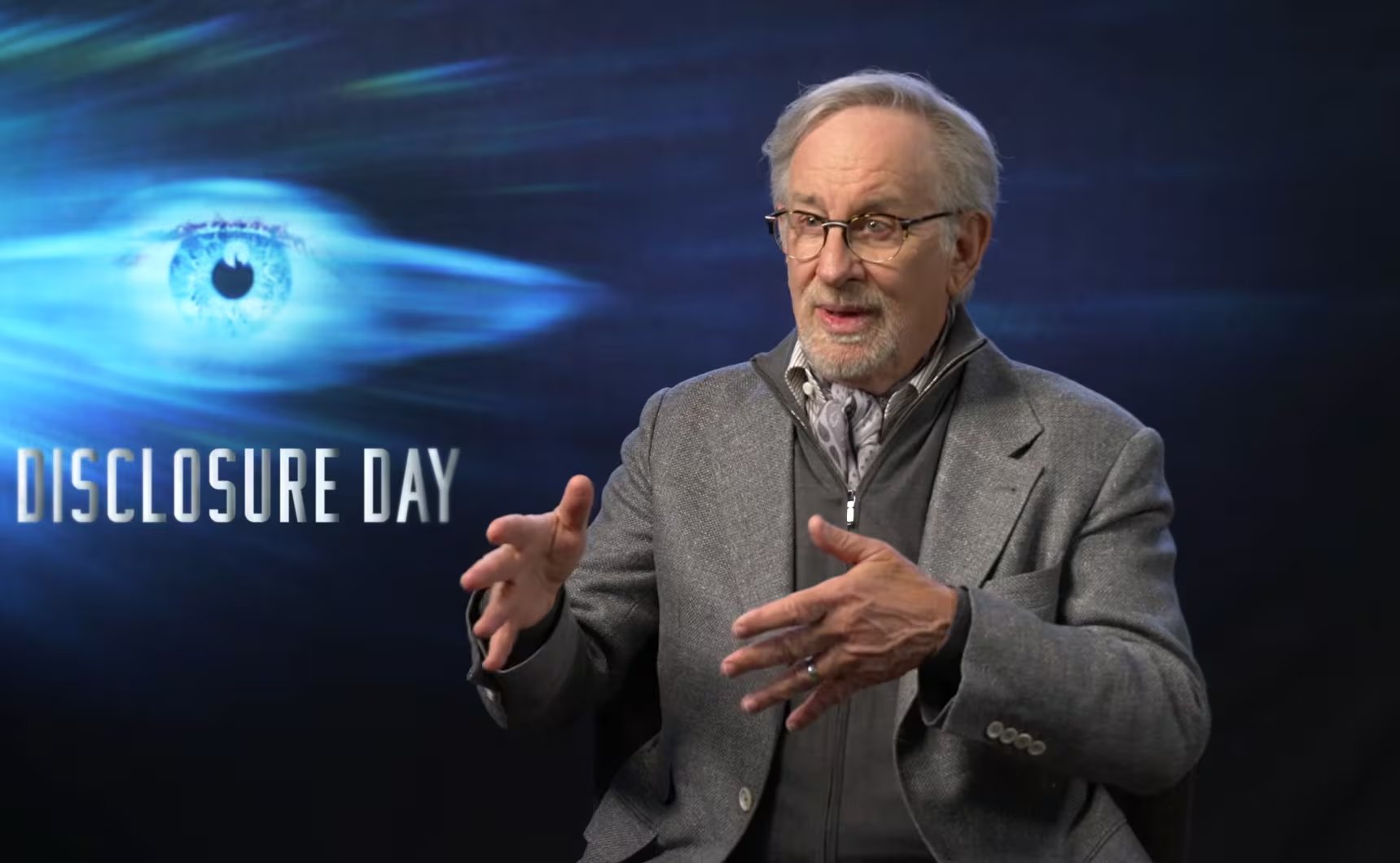 El nacimiento de la clasificación PG-13 surge tras la propuesta de Spielberg por los debates generados con Indiana Jones y Gremlins (Captura de video: YouTube/@kevinmccarthyfilm)