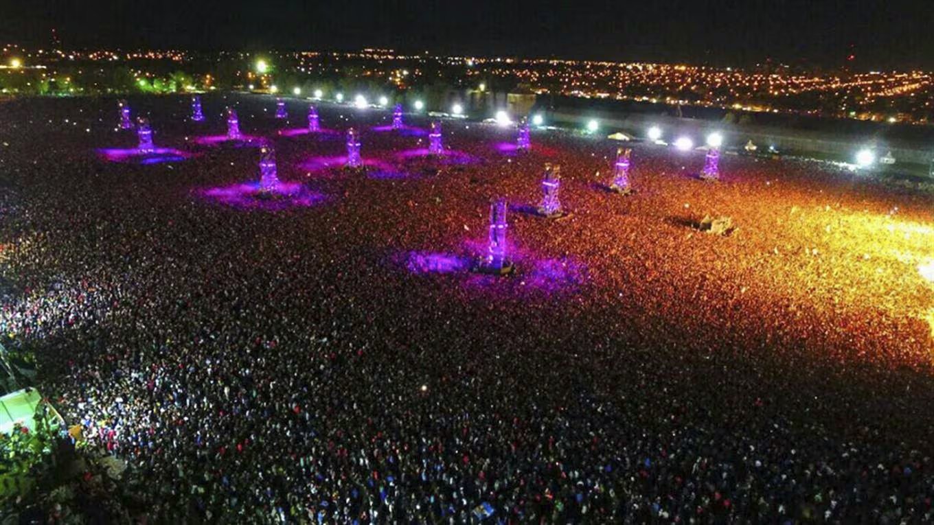 El último concierto del Indio Solarai, finalmente, fue un año después de esa entrevista, en 2017 en Olavarría: reunió a 400 mil personas Foto NA: TWITTER