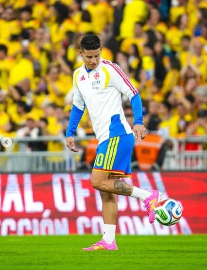 James Rodríguez liderará al equipo Tricolor en busca del primer triunfo en su debut ante Uzbekistán - crédito @fcfseleccioncol/IG