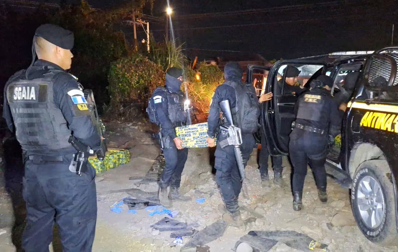 Foto de archivo: El operativo en Retalhuleu culminó con la incautación de cocaína valorada en 15 millones de quetzales./(PNC de Guatemala)