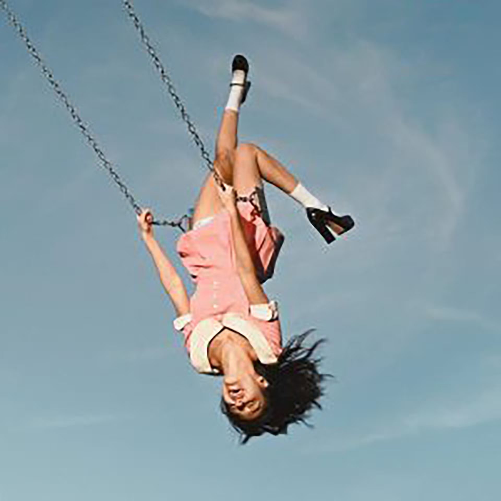El tercer álbum de Olivia Rodrigo narra una relación completa, desde el enamoramiento hasta la ruptura, con una cronología que a veces afecta el ritmo del disco 