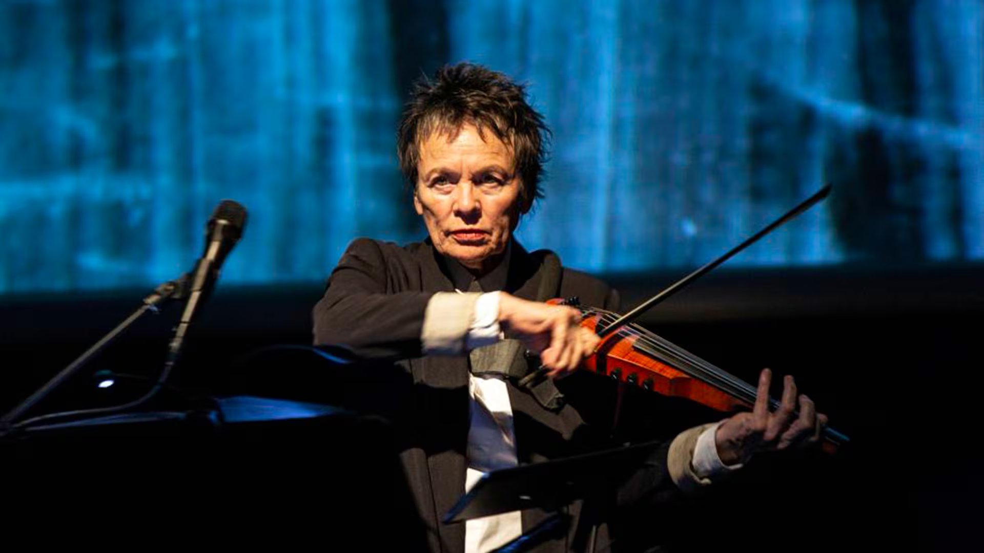Laurie Anderson describió el momento político de Estados Unidos al cumplirse 250 años de su independencia como 