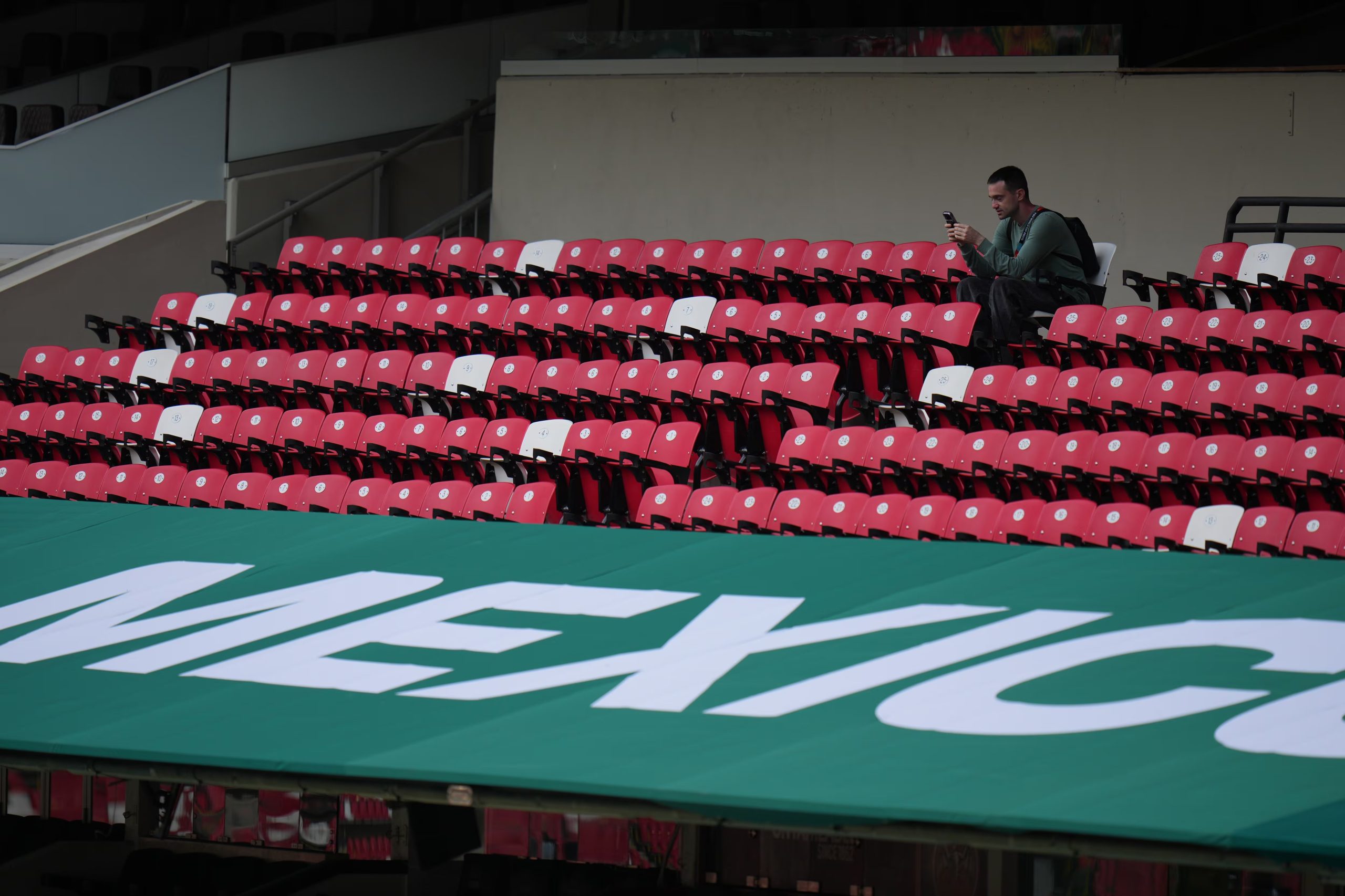 Gradas del estadio Ciudad de México, donde la Selección Nacional jugará contra Ecuador. (AP Foto/Eduardo Verdugo)