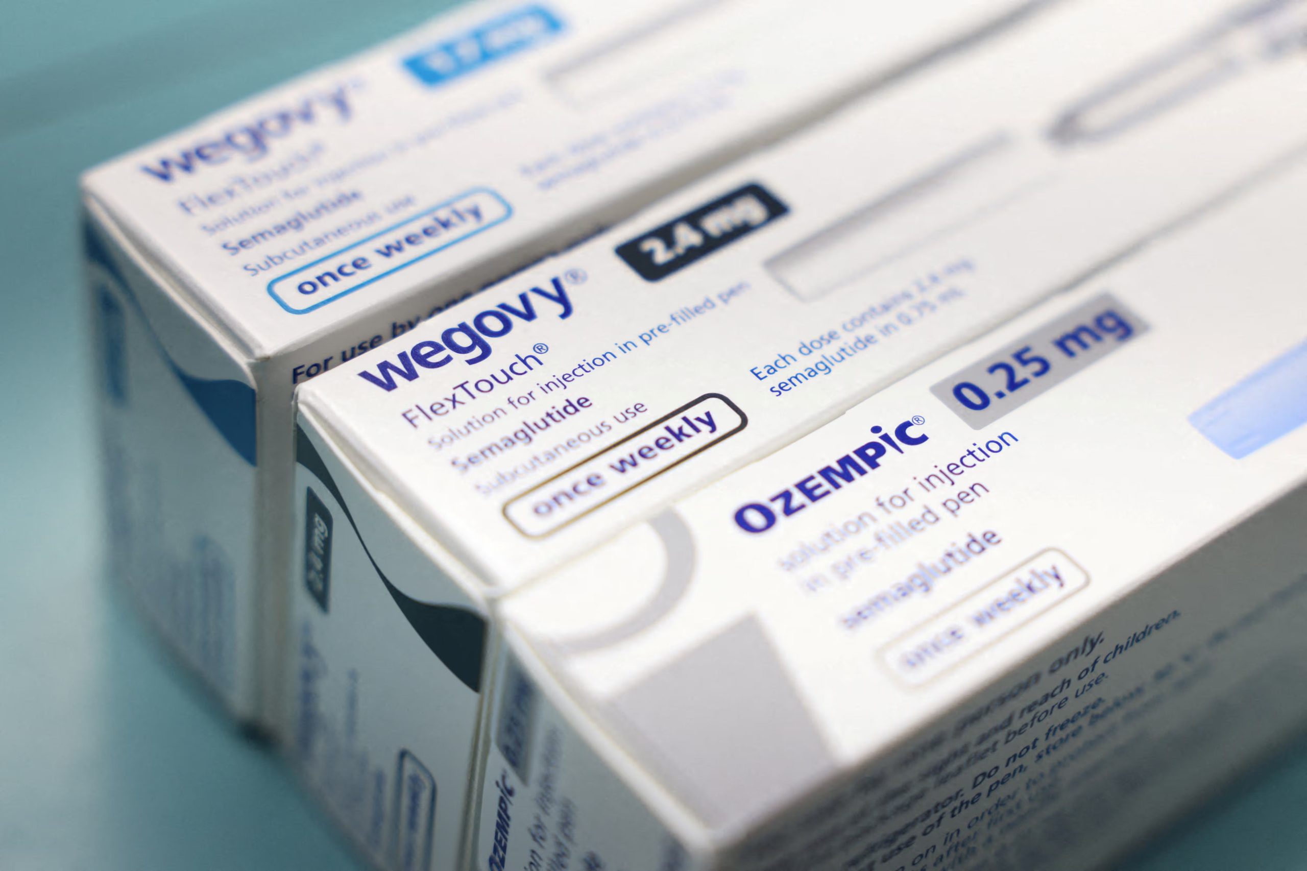 El programa Medicare GLP-1 Bridge cubre Foundayo y Zepbound KwikPen de Eli Lilly, y Wegovy en inyección y en pastilla de Novo Nordisk (REUTERS/Hollie Adams)
