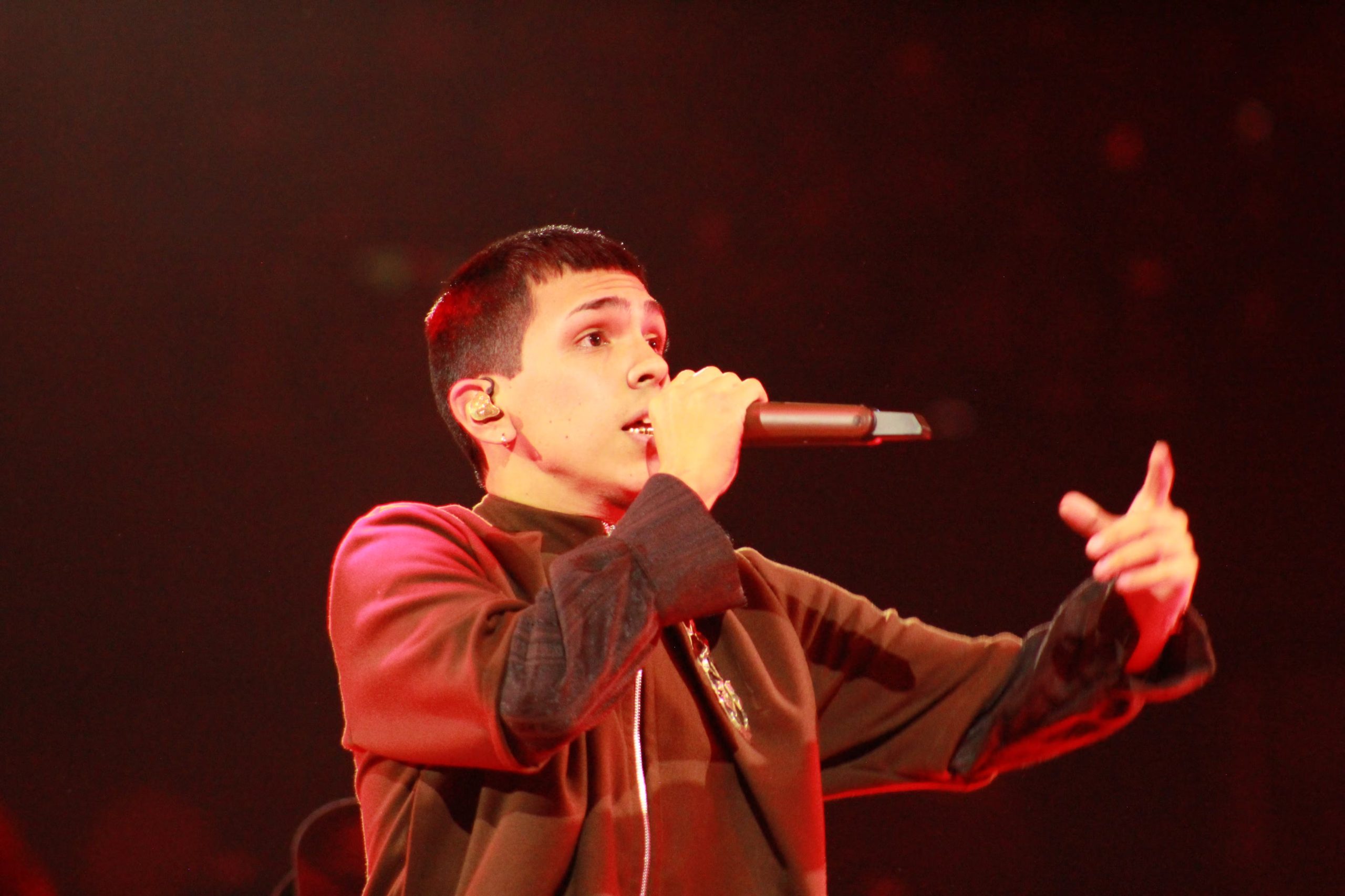 Milo J interpretó 32 temas en toda la noche.(Foto: Virginia García)