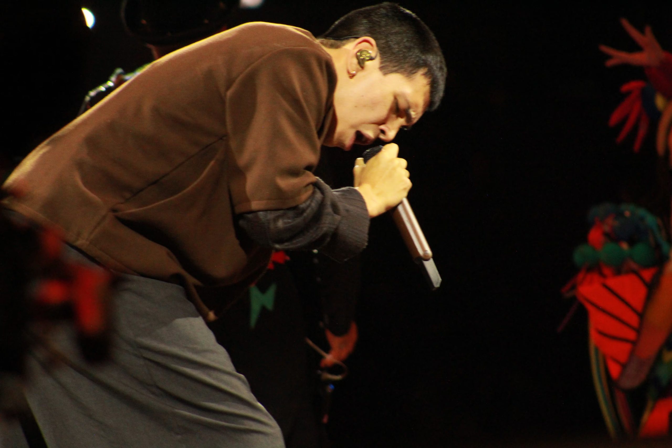 Milo J finalizó su concierto con la canción 