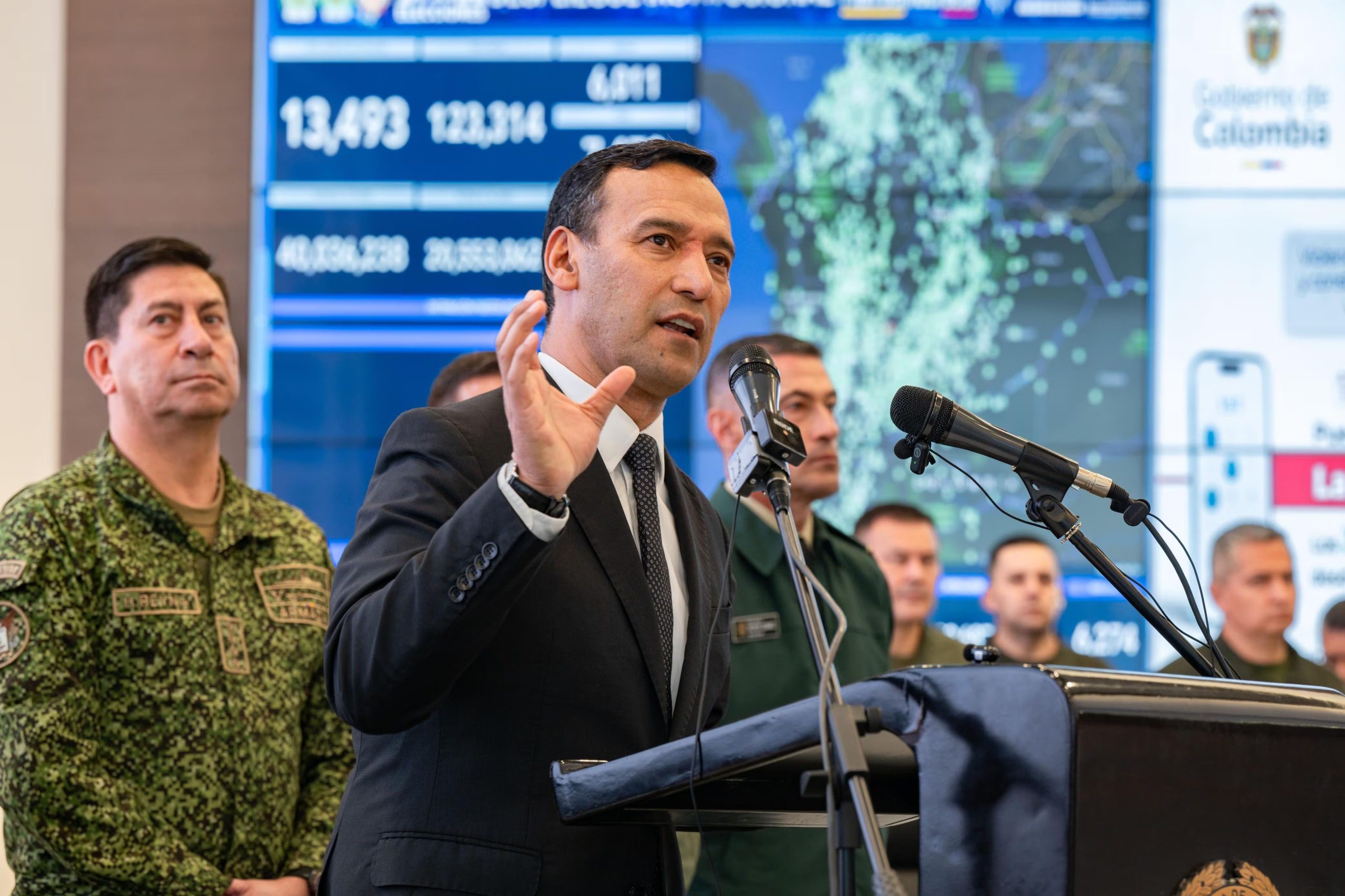Ministro de Defensa - Pedro Sánchez - crédito MinDefensa