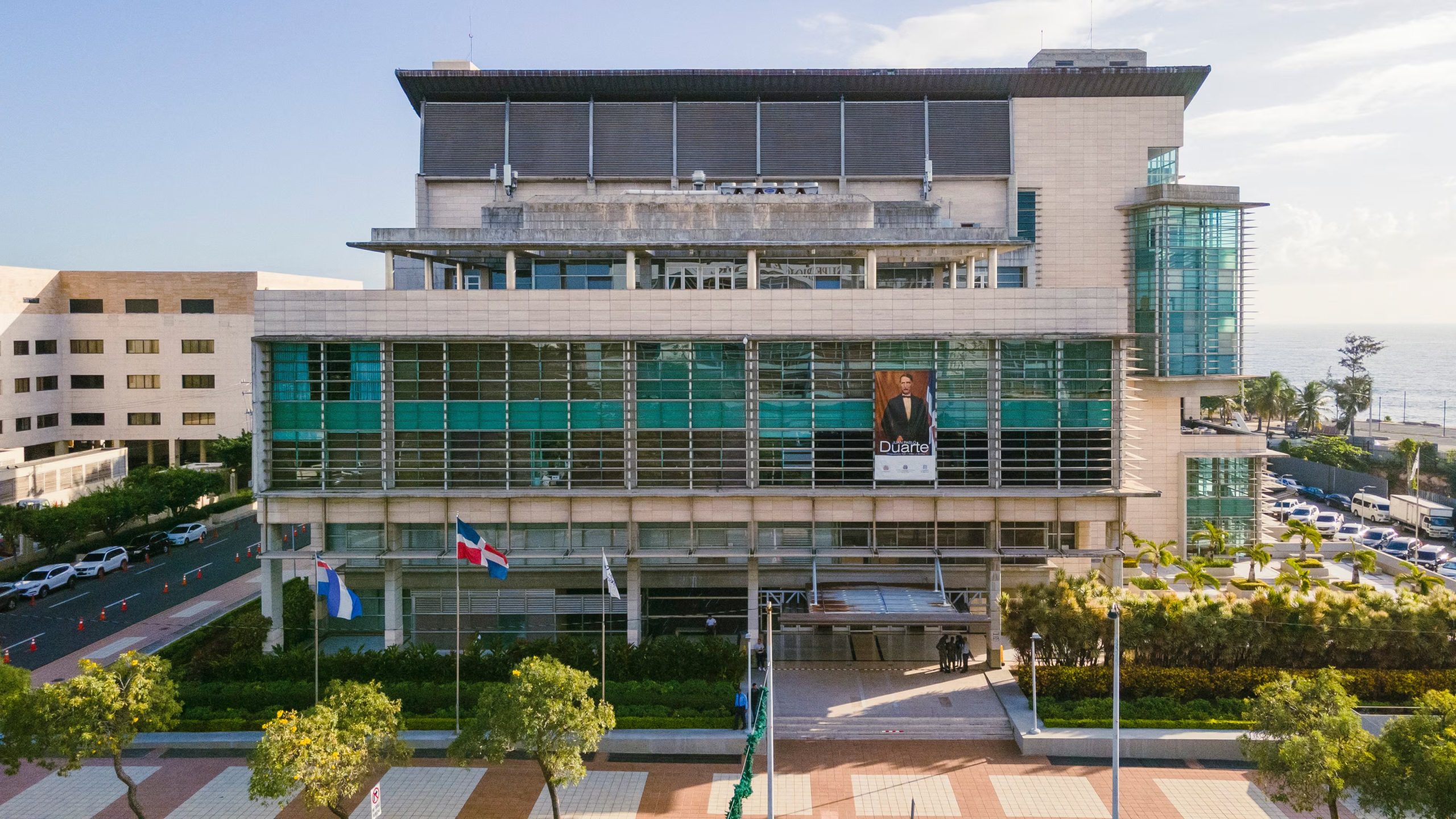El Ministerio Público de República Dominicana desmanteló con la Operación Onco14 una red que habría desviado fondos públicos destinados a tratamientos de cáncer en el Cibao. (Foto: Procuraduría General de la República)