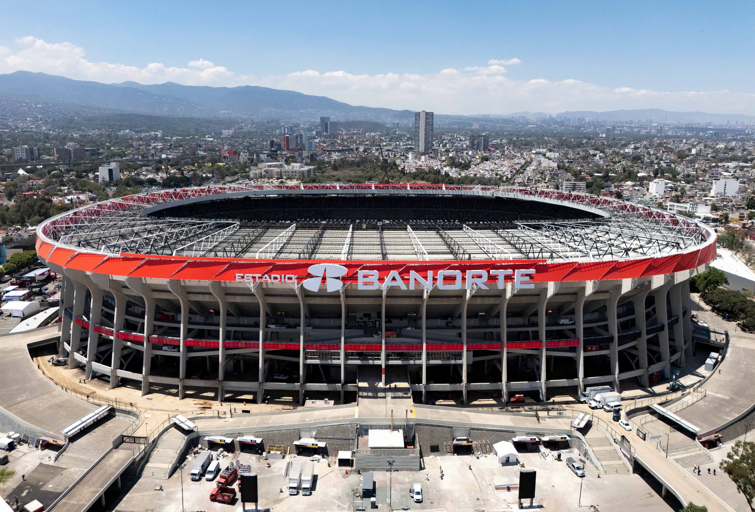 El partido inaugural oficial de la Copa del Mundo 2026 se llevó a cabo en el Estadio Azteca de la Ciudad de México. 

 EFE/ Tomas Pérez
