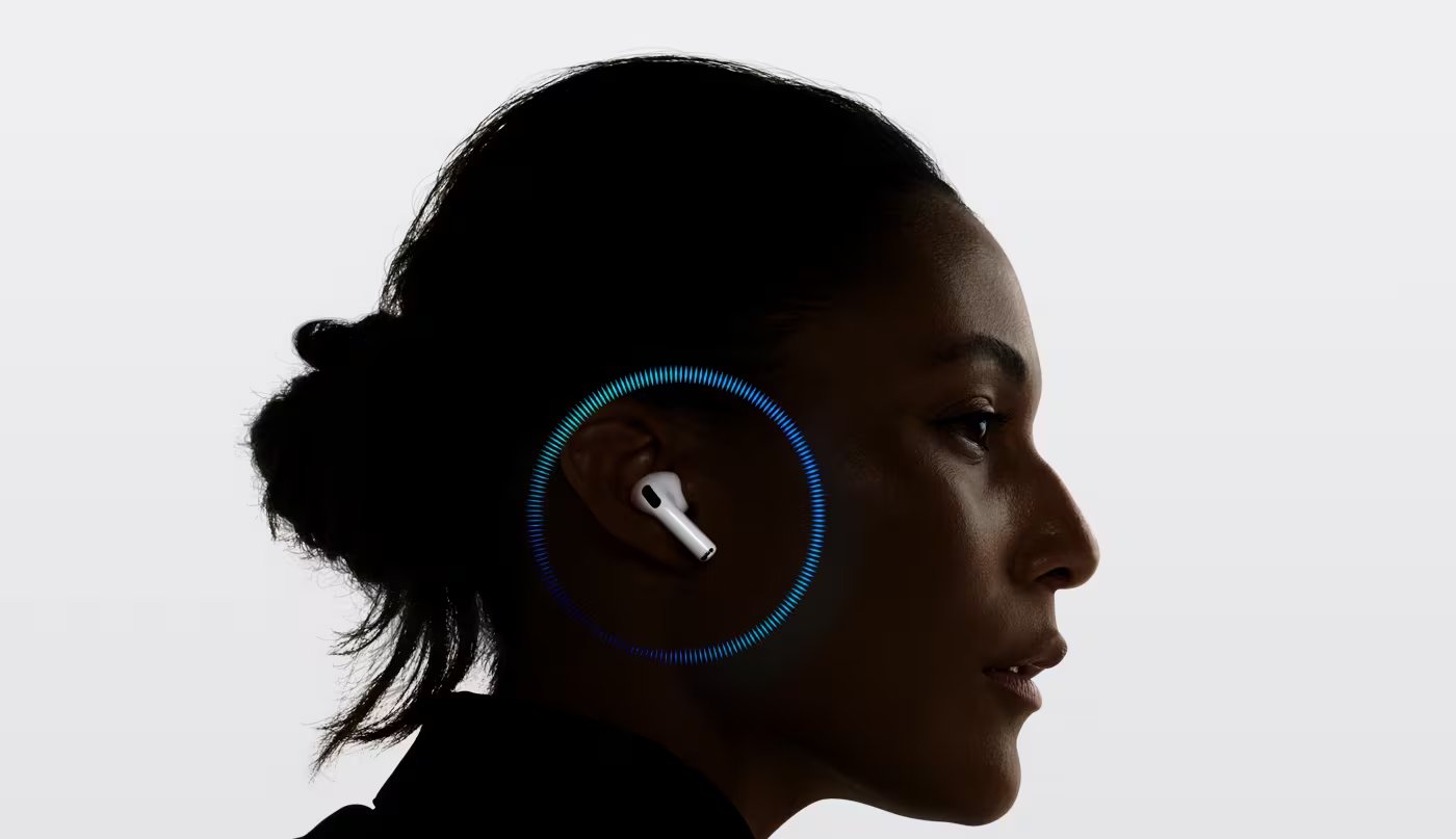 Apple lanzó en iOS 18.1 la función Protección Auditiva activa para los AirPods Pro 2 y Pro 3, con modos que atenúan entre 11 y 29 dB. (Apple)