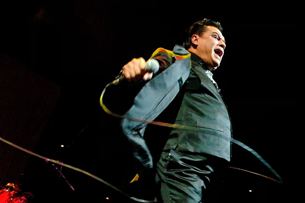 Imagen de archivo del fallecido cantante mexicano, Juan Gabriel. EFE /Gerardo Mora /Archivo
