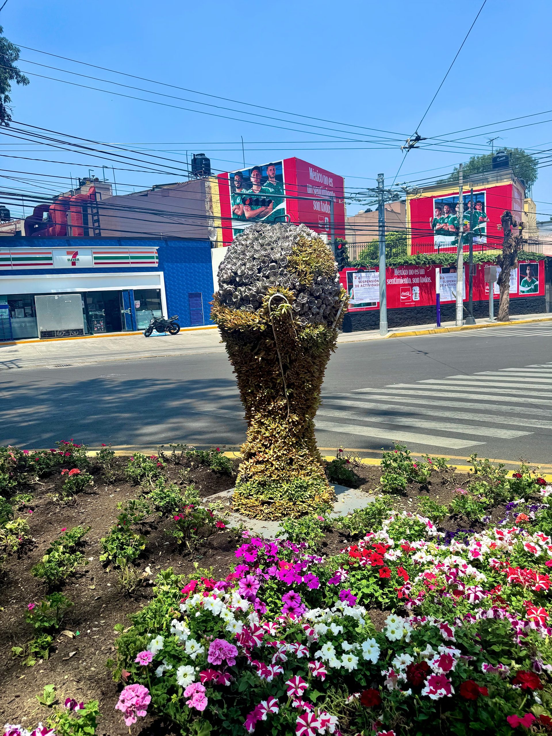 Los vecinos de Santa Úrsula expresan escepticismo ante la posibilidad de que las mejoras urbanas del Mundial 2026 sean permanentes una vez concluido el torneo. (Foto: Raúl A. González/Infobae México)