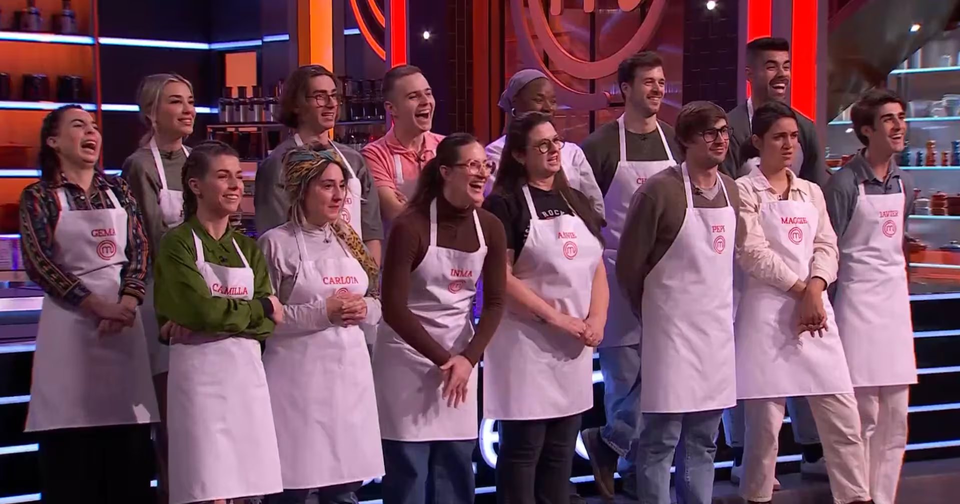 Los aspirantes reaccionan a algunos de los momentos históricos y más graciosos del programa (MasterChef)