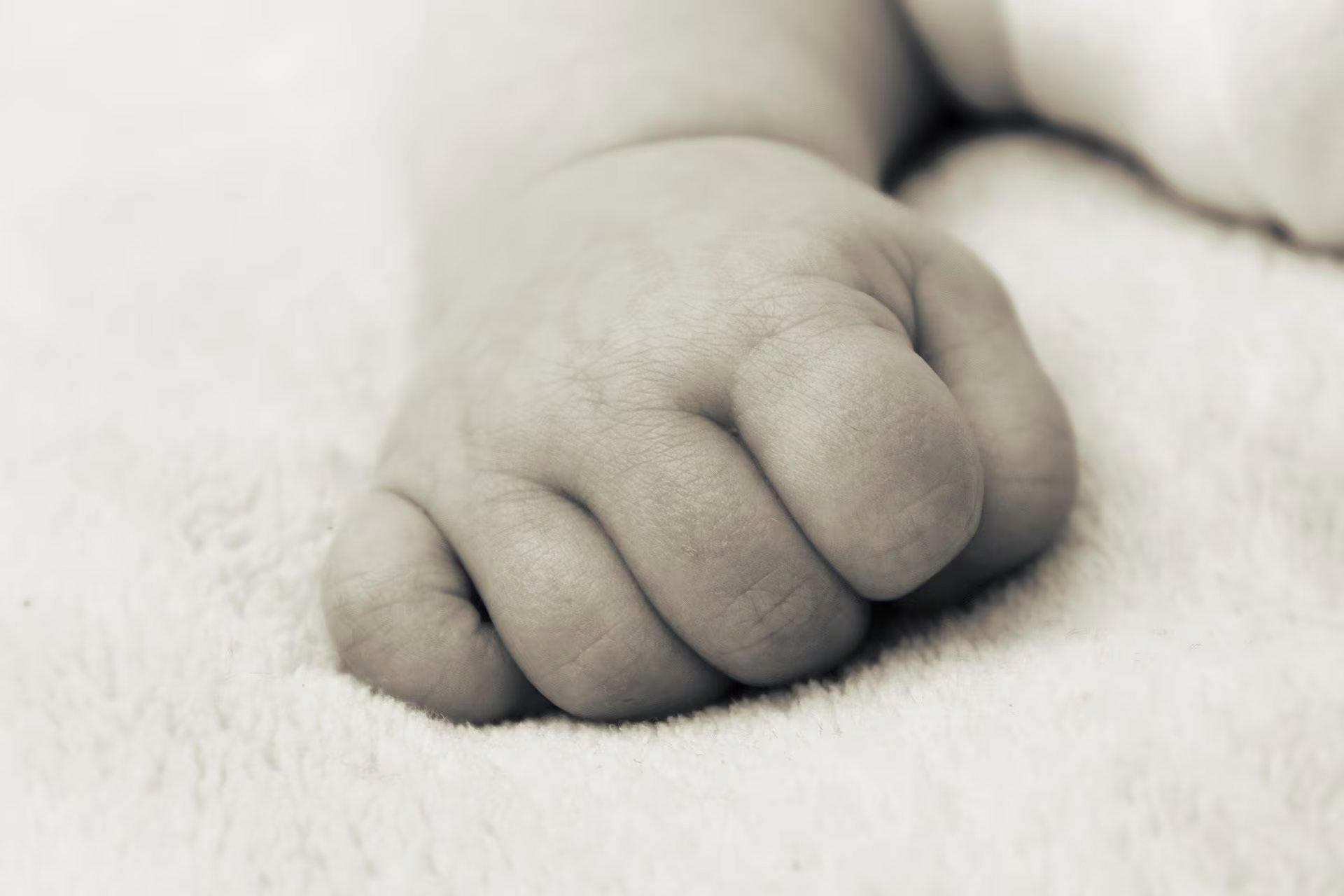 El boletín oficial reportó una baja de la mortalidad materna e infantil. (Cortesía: Redes sociales)