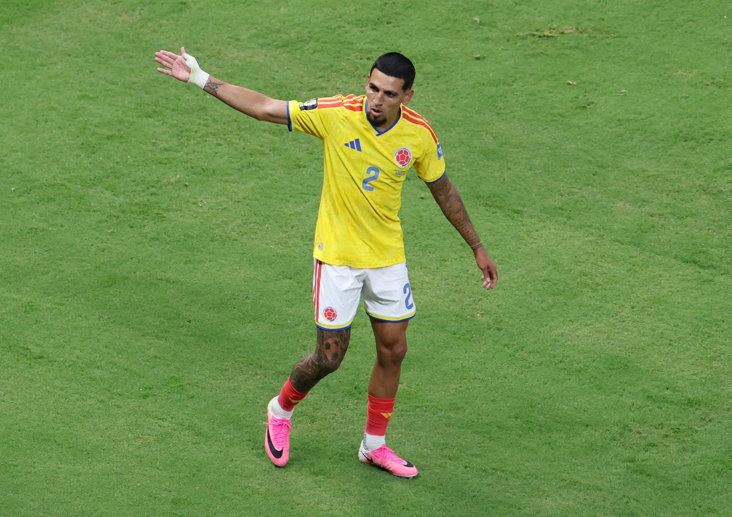 Daniel Muñoz volvería a la titular de la Selección Colombia contra Ghana en Kansas City - crédito Raquel Cunha/REUTERS