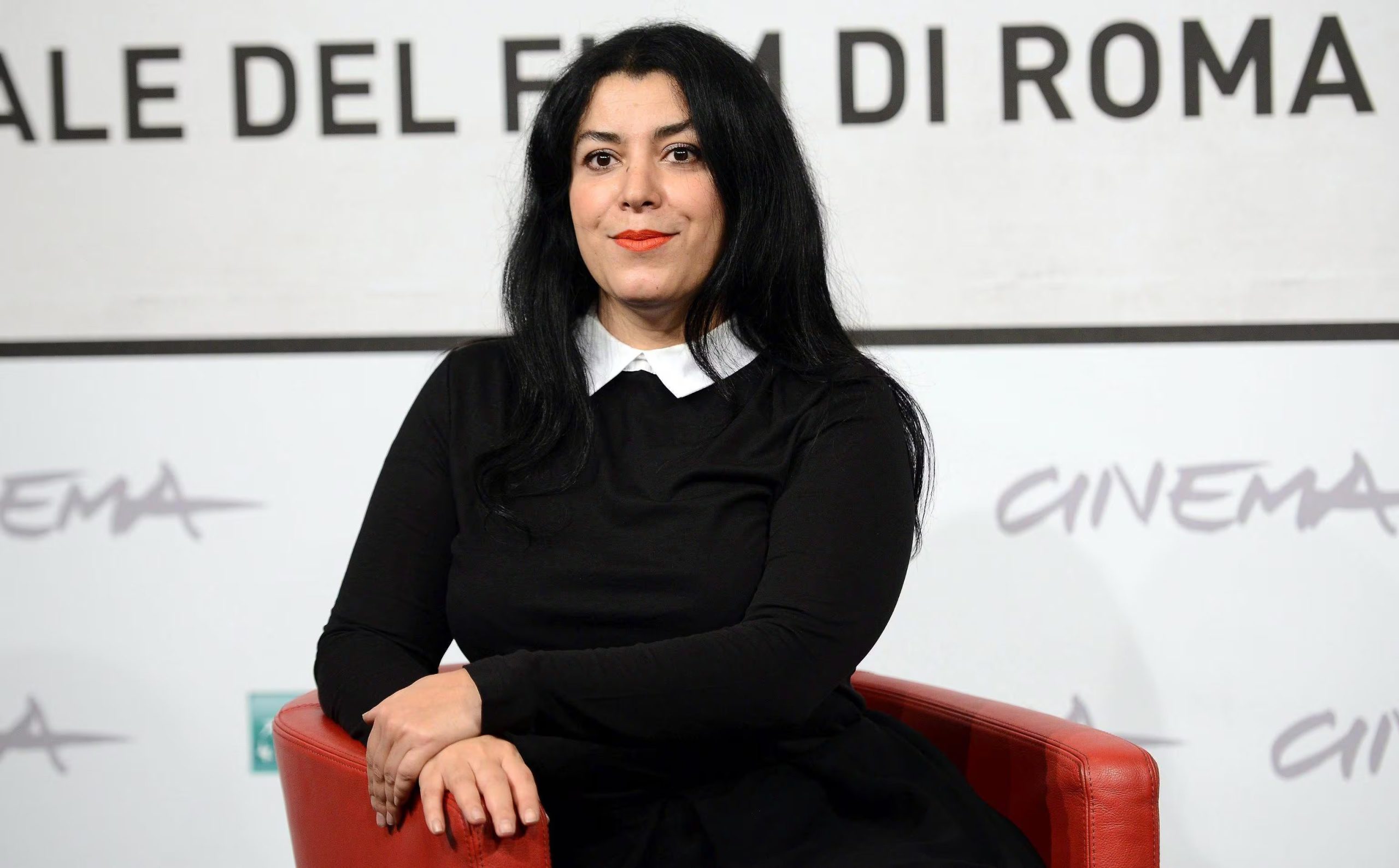 El legado de Satrapi incluye películas, novelas gráficas y una activa defensa de los derechos de las mujeres iraníes. EFE/Claudio Onorati
