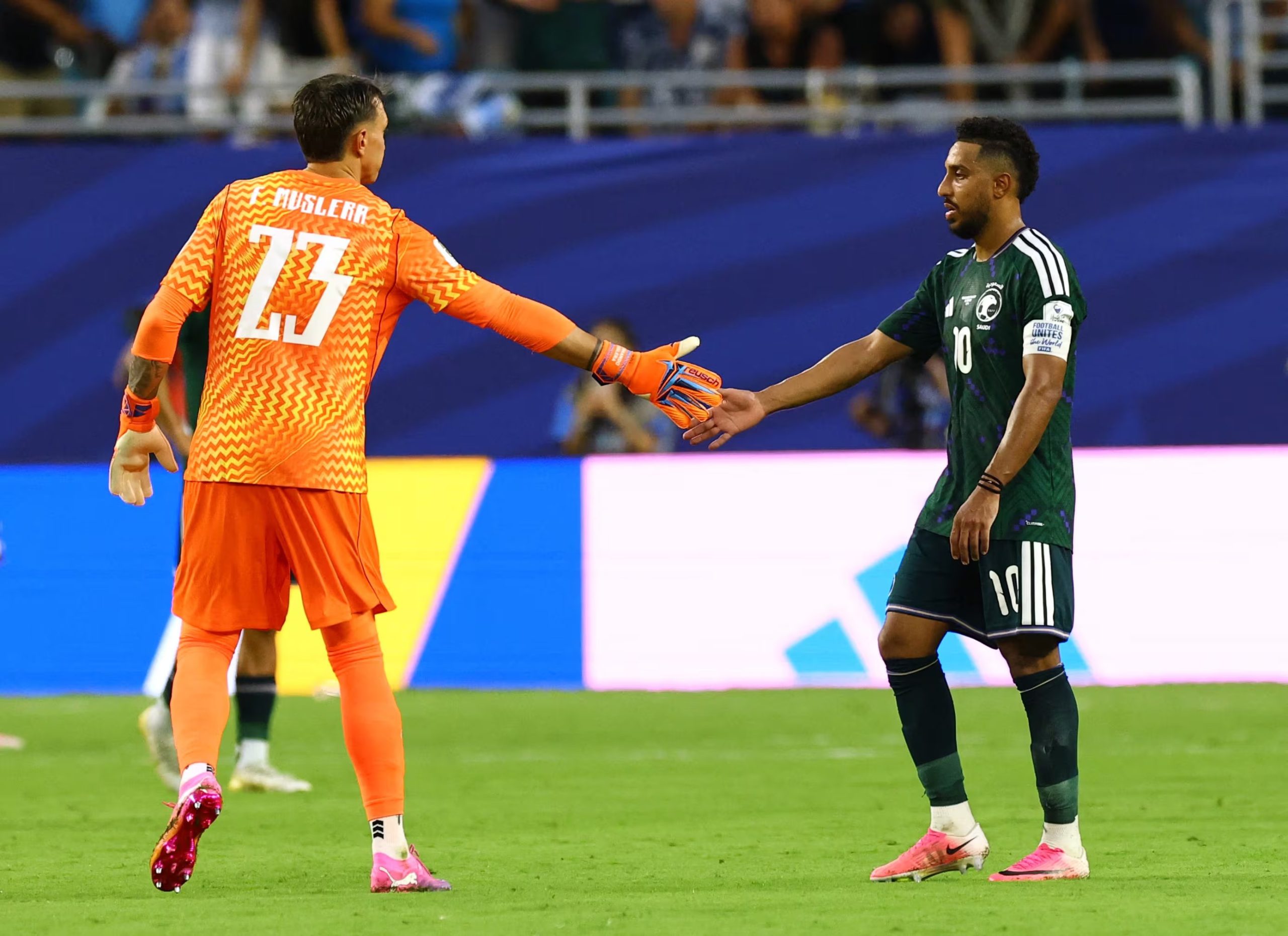 Al Dawsari en el partido entre Arabia Saudí y Uruguay (REUTERS/Marco Bello)