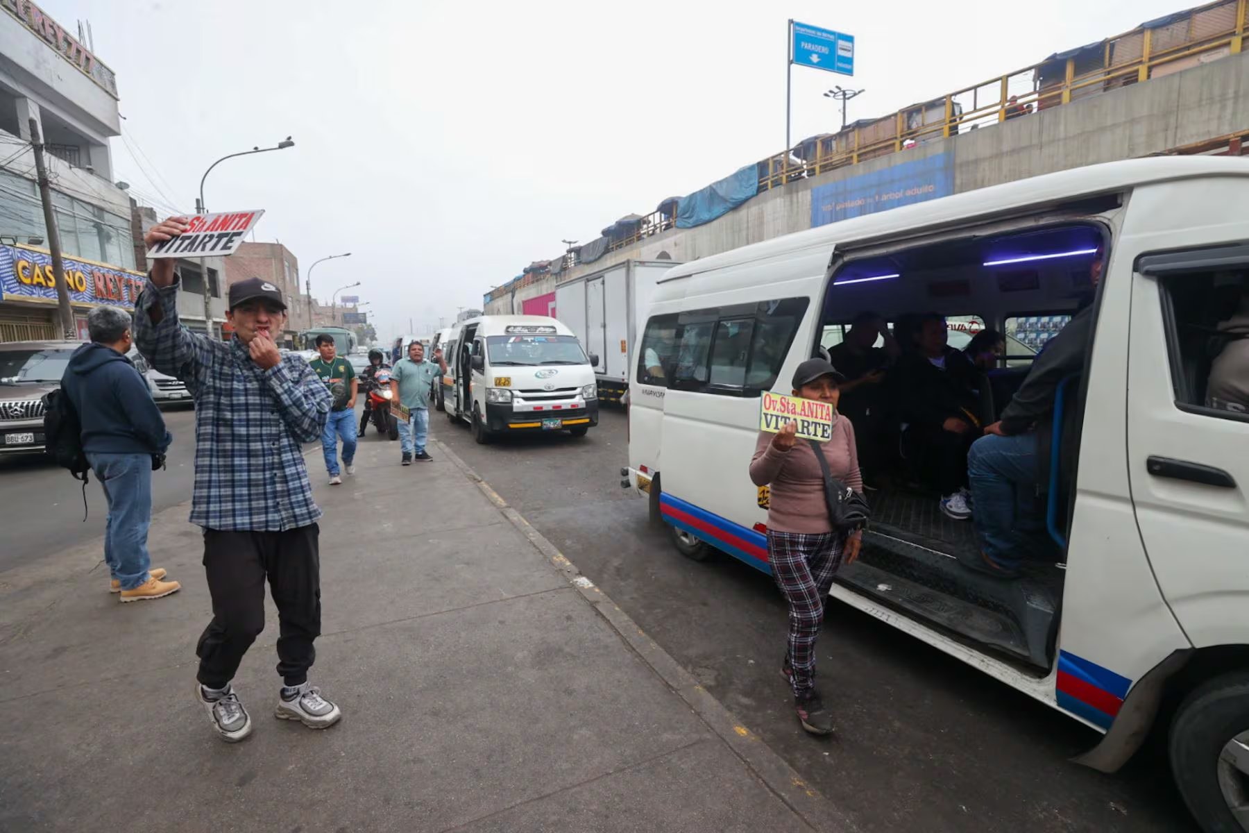 El decreto de urgencia publicado por el Gobierno establece un subsidio al diésel destinado a transportistas de carga y servicios interprovinciales en Perú.