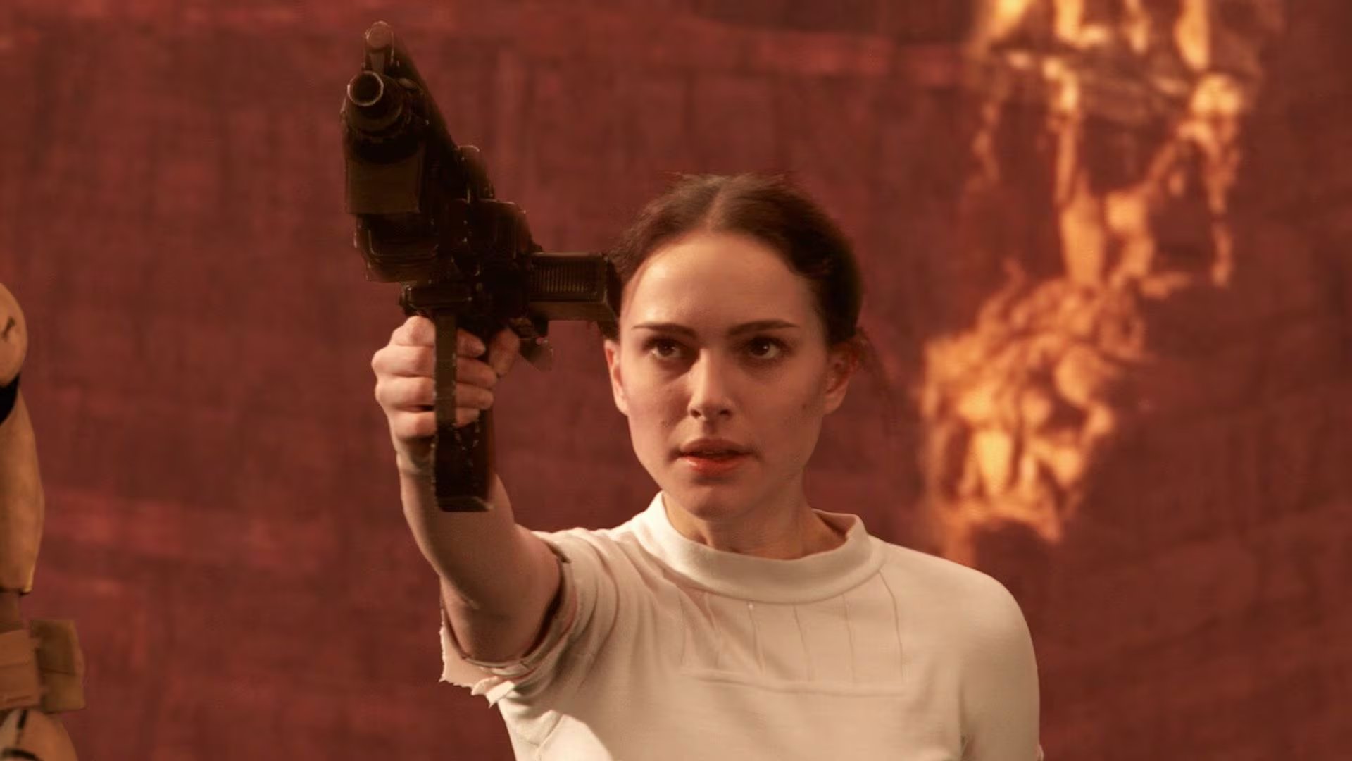 Portman logró estudiar en Harvard y participar en Star Wars gracias a un acuerdo que limitó los rodajes a los meses de verano (Disney)