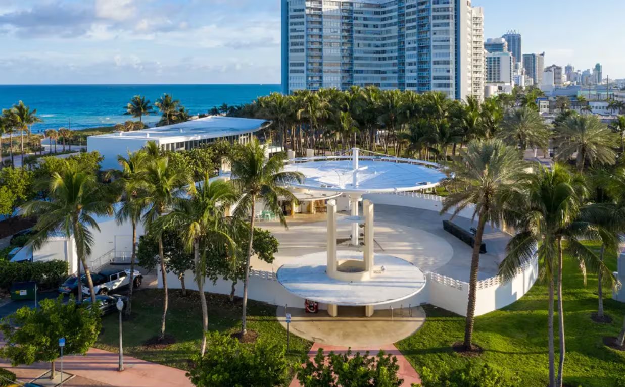 Locales emblemáticos de Miami preparan menús especiales, promociones y ambientación temática para cada encuentro (Miami Beach Bandshell)