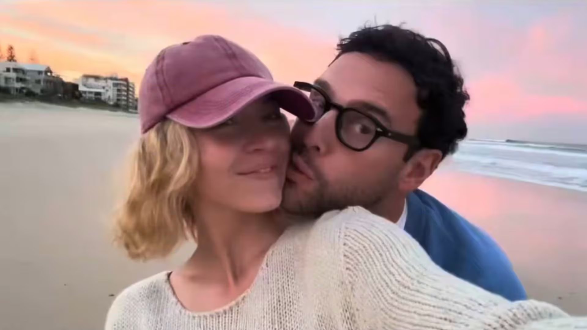 La relación entre Sweeney y Braun se hizo pública en septiembre de 2025 y la pareja la oficializó en Instagram en abril de 2026 (Instagram/@sydney_sweeney)
