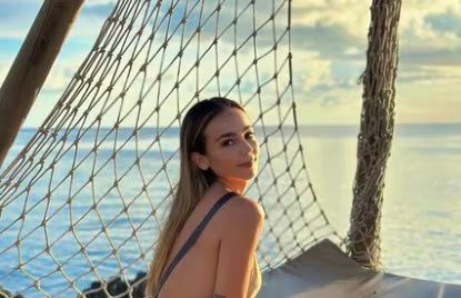 La colombiana recordó el episodio espiritual que vivió tras una etapa de tristeza por sus relaciones, una experiencia que la ayudó a soltar la ansiedad y enfocarse en su proceso personal - crédito @tutivargasm / Instagram