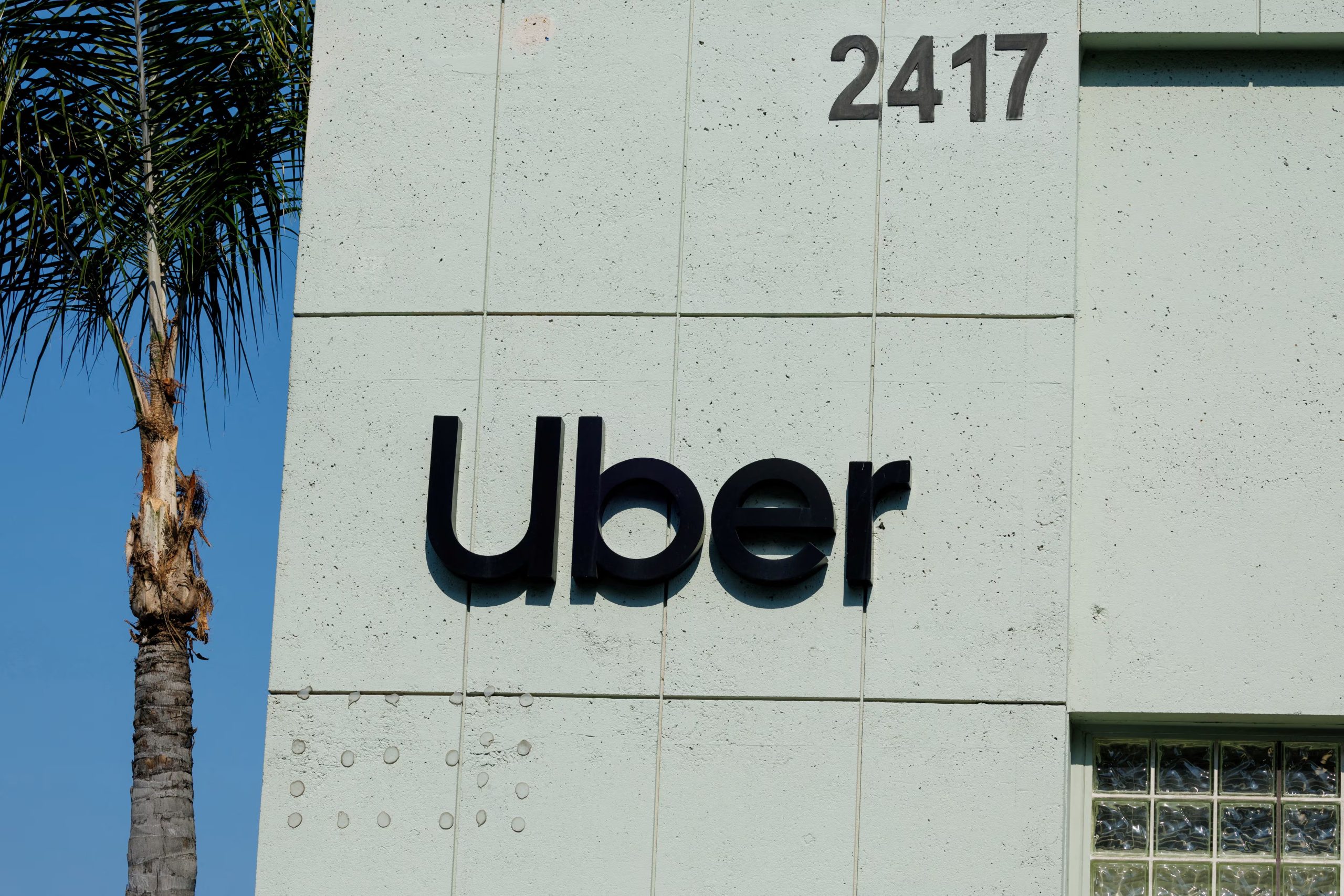 La reorganización de Uber comenzó poco después del nombramiento de Jill Hazelbaker como presidenta y directora de asuntos corporativos. (REUTERS/Mike Blake/File Photo)