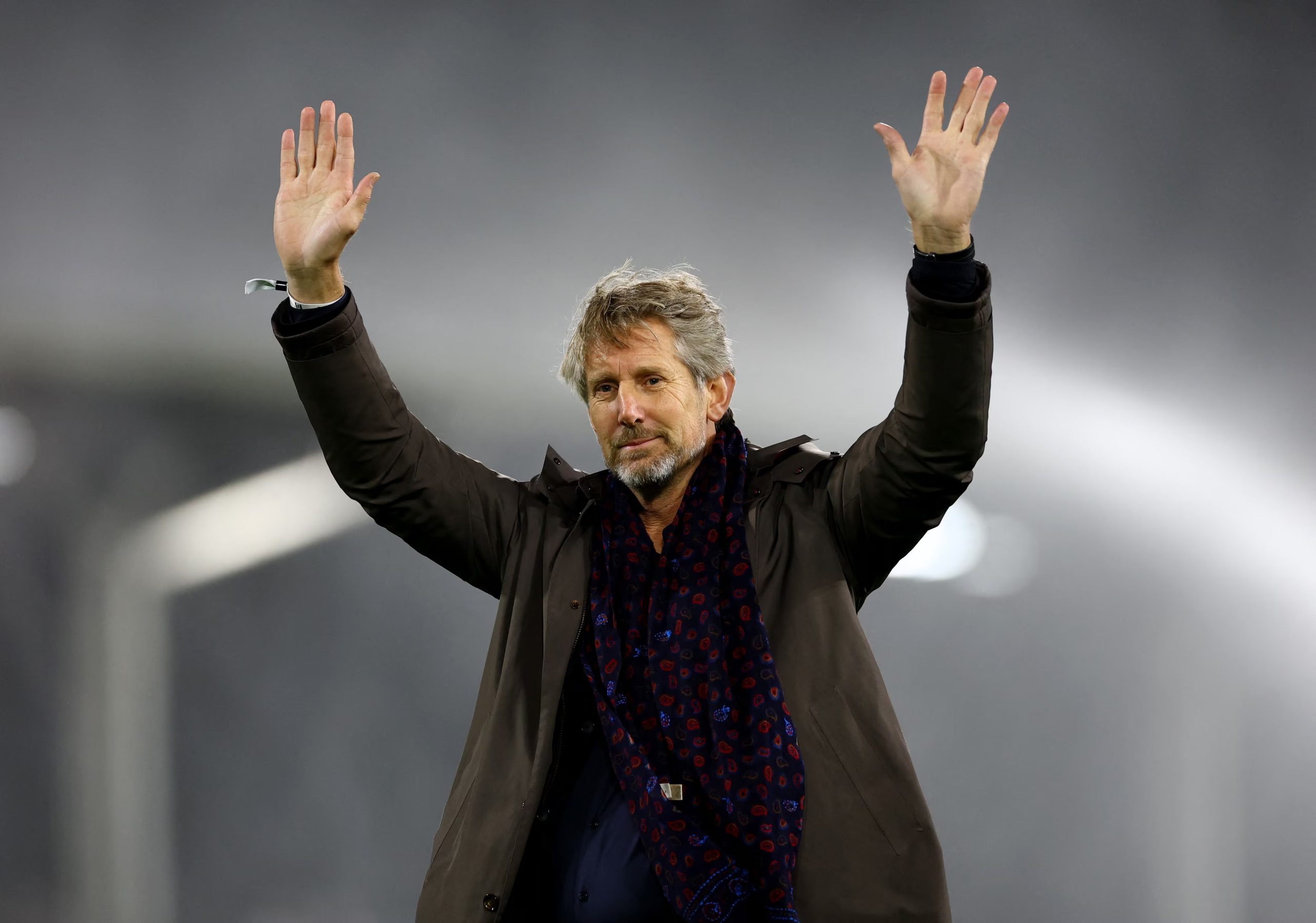 Edwin van der Sar se alejó de la rutina diaria del fútbol tras sufrir un derrame cerebral en 2023 (Reuters/Matthew Childs)